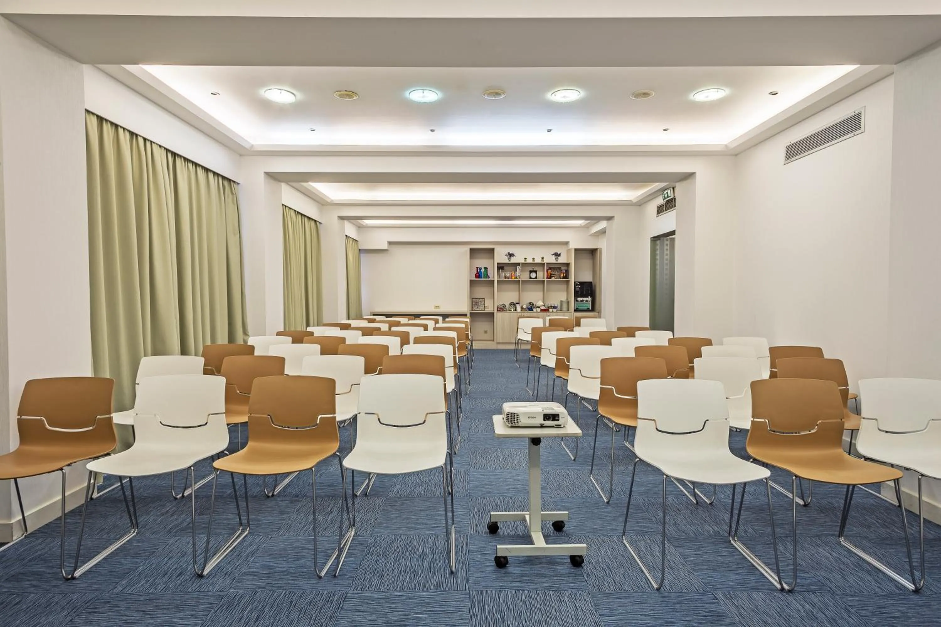 Meeting/conference room in Airotel Stratos Vassilikos Hotel