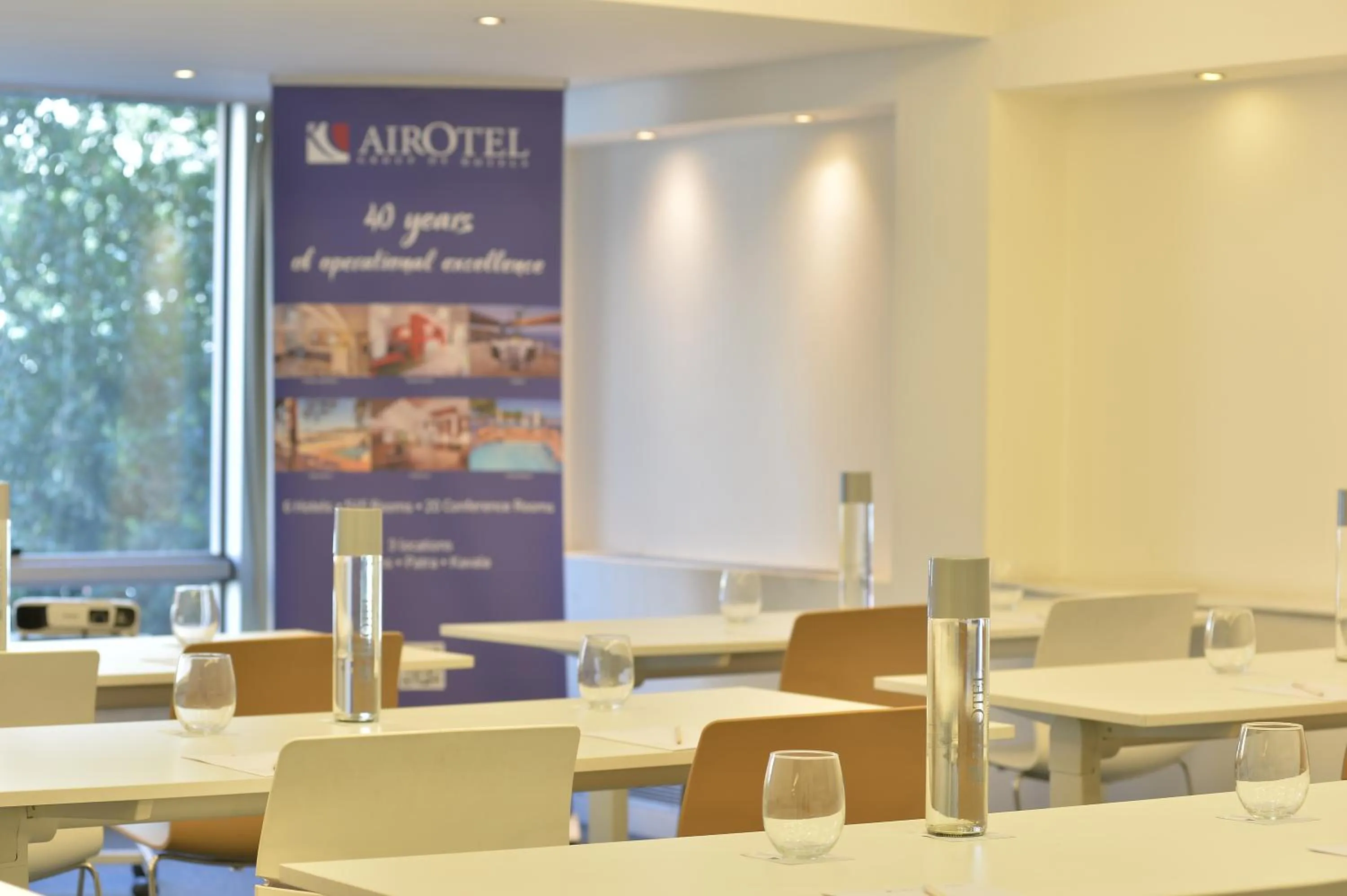 Meeting/conference room in Airotel Stratos Vassilikos Hotel