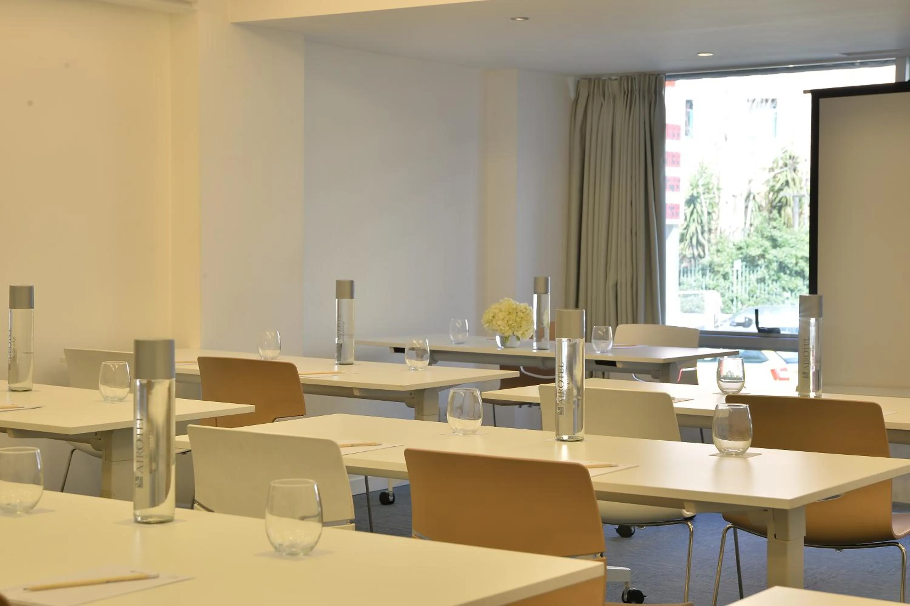 Meeting/conference room in Airotel Stratos Vassilikos Hotel