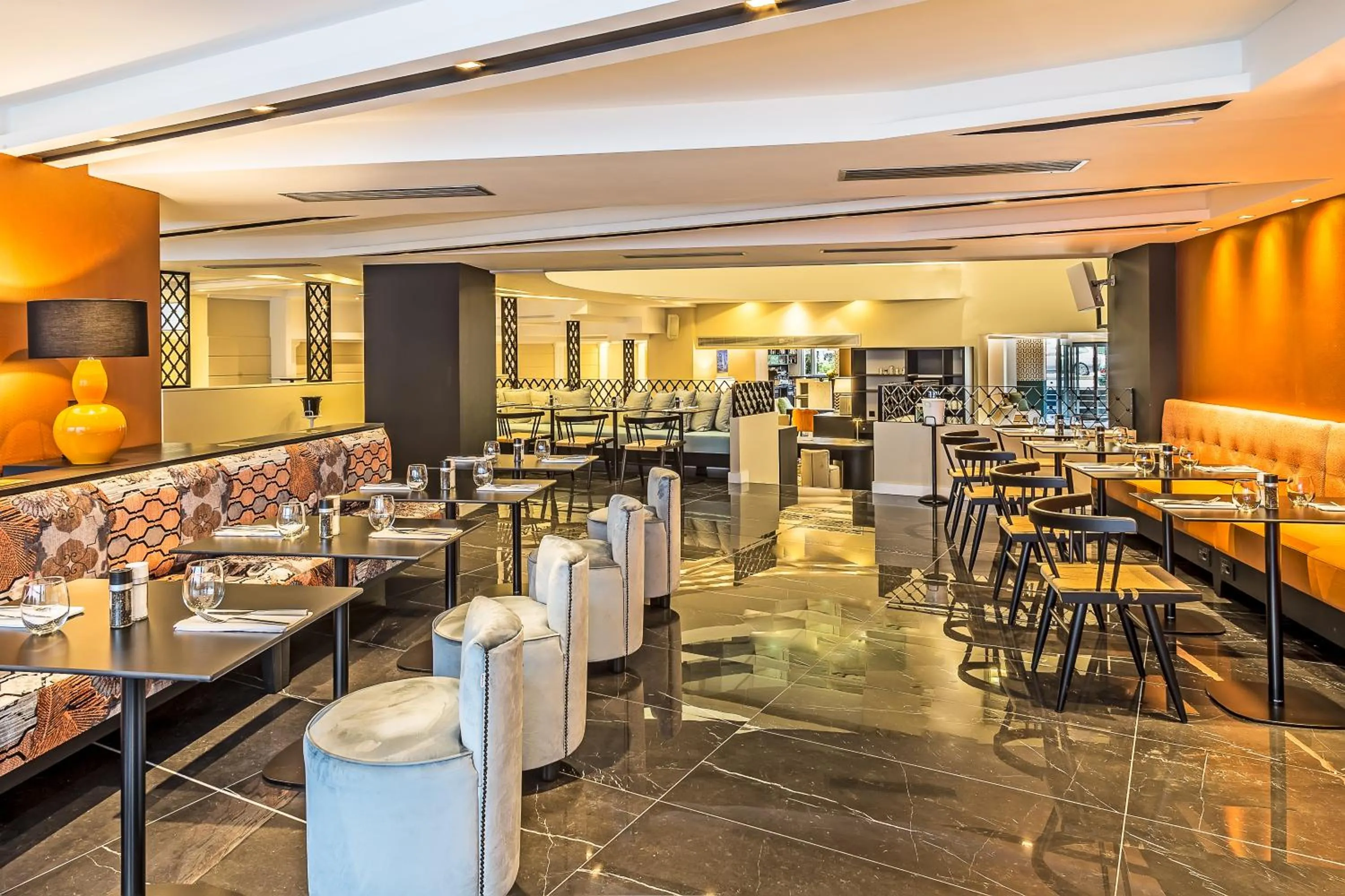 Restaurant/places to eat in Airotel Stratos Vassilikos Hotel