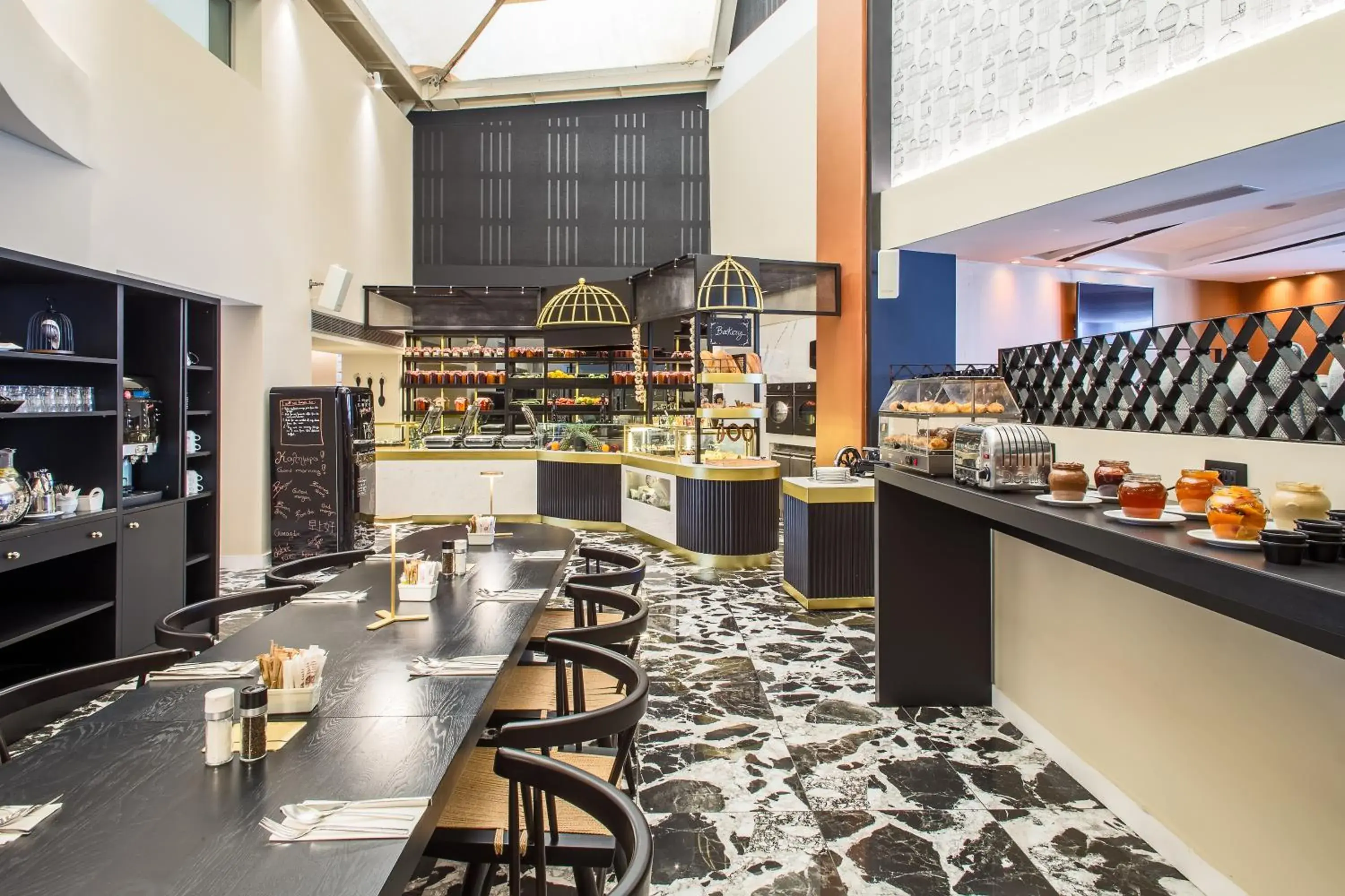 Restaurant/places to eat in Airotel Stratos Vassilikos Hotel Restaurant/places to eat in Airotel Stratos Vassilikos Hotel