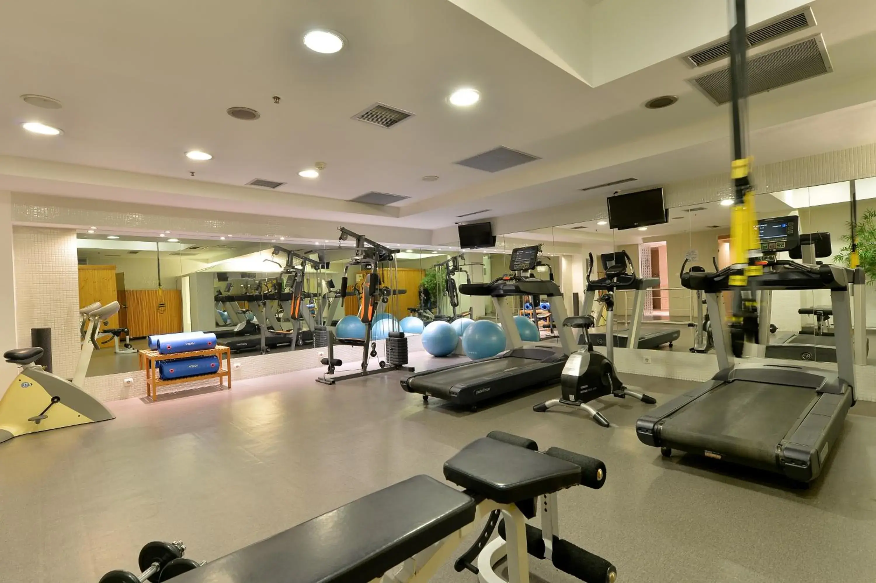 Fitness centre/facilities in Airotel Stratos Vassilikos Hotel Fitness centre/facilities in Airotel Stratos Vassilikos Hotel