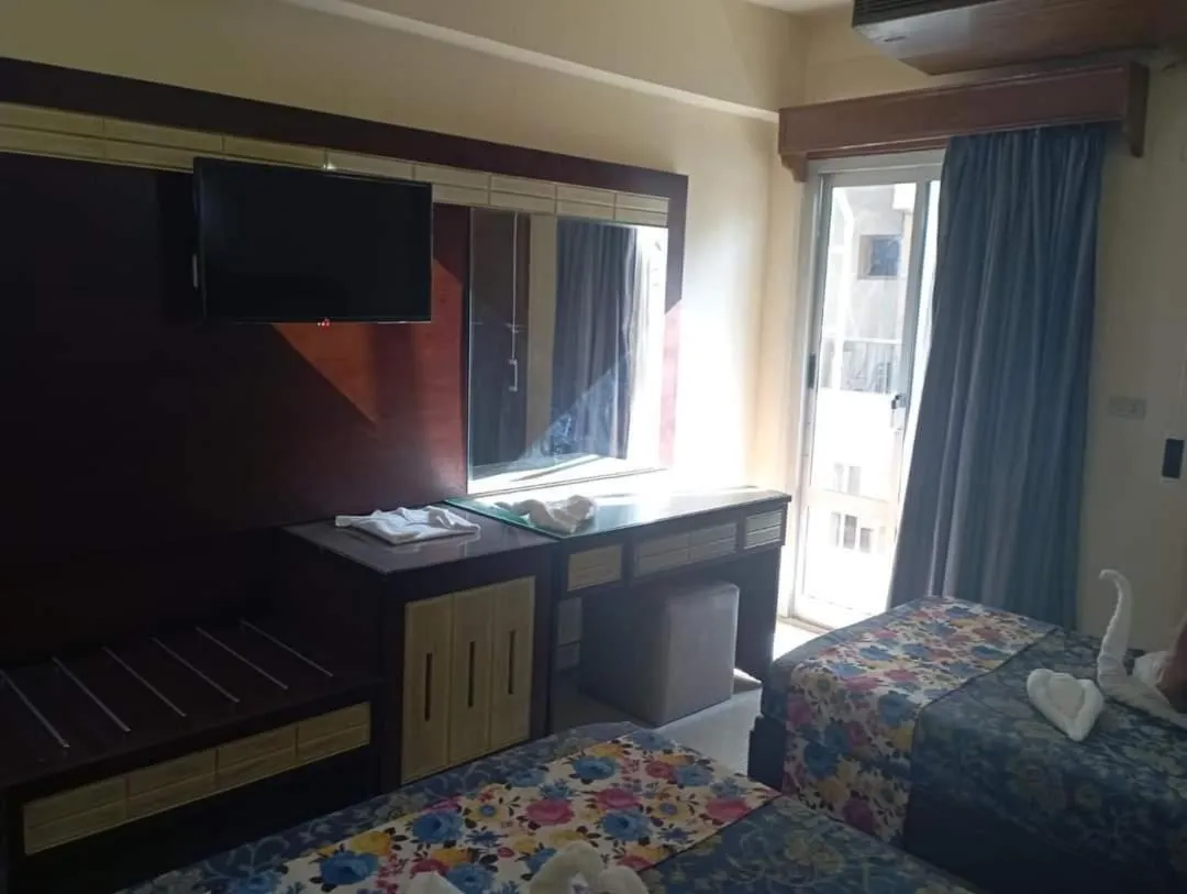 Bed in Windsor Hotel Luxor 中國人之家