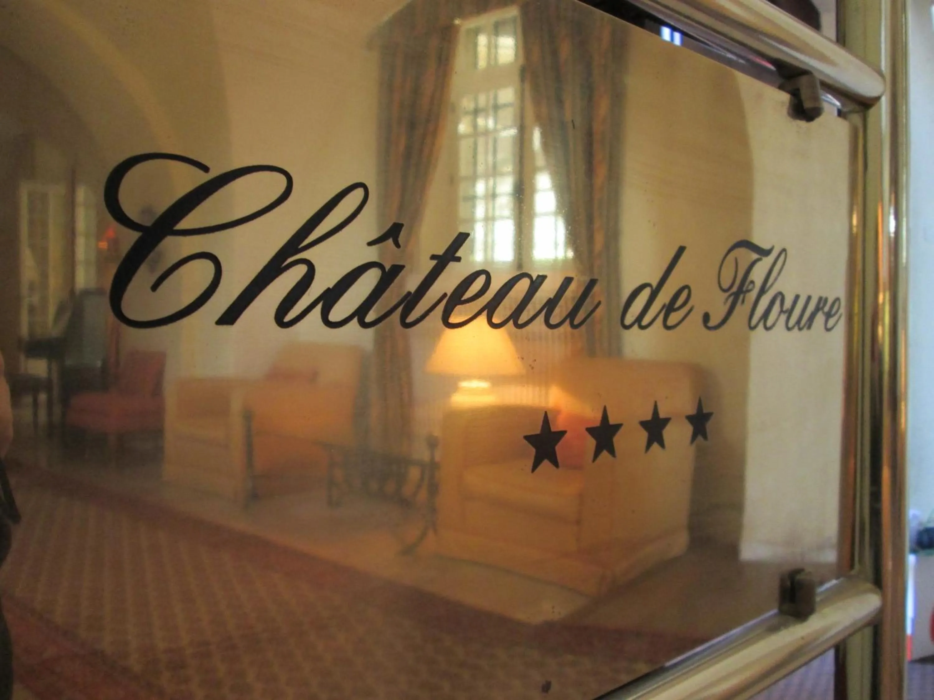 Lobby or reception in Château de Floure - SPA et piscine extérieure chauffée
