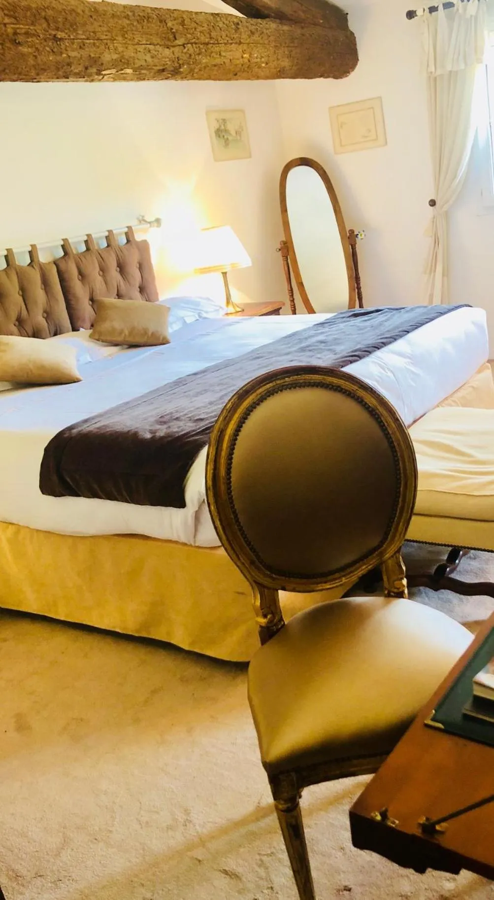 Bed in Château de Floure - SPA et piscine extérieure chauffée