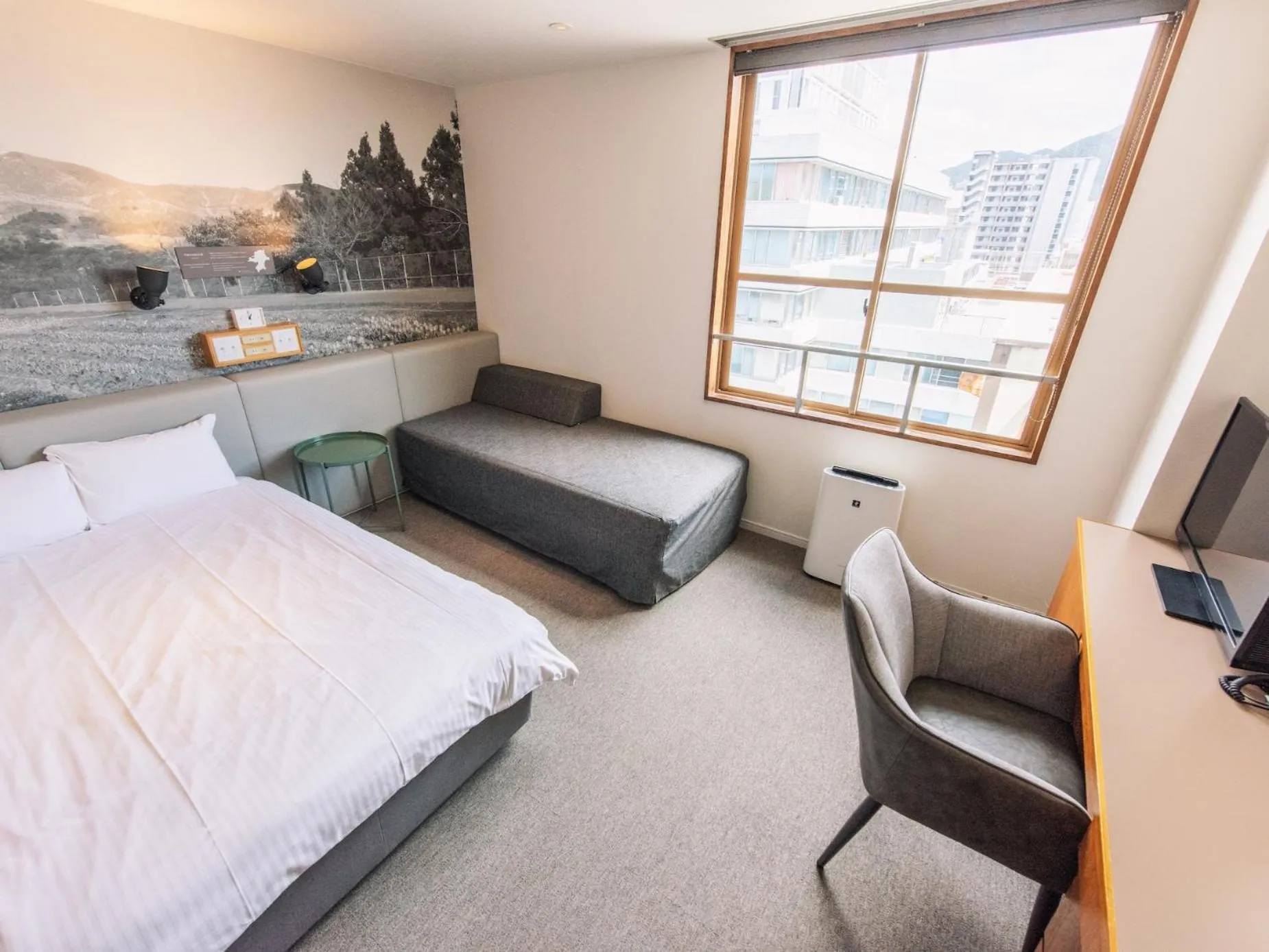 Photo of the whole room, Bed in Hotel Relief Kokura Annex