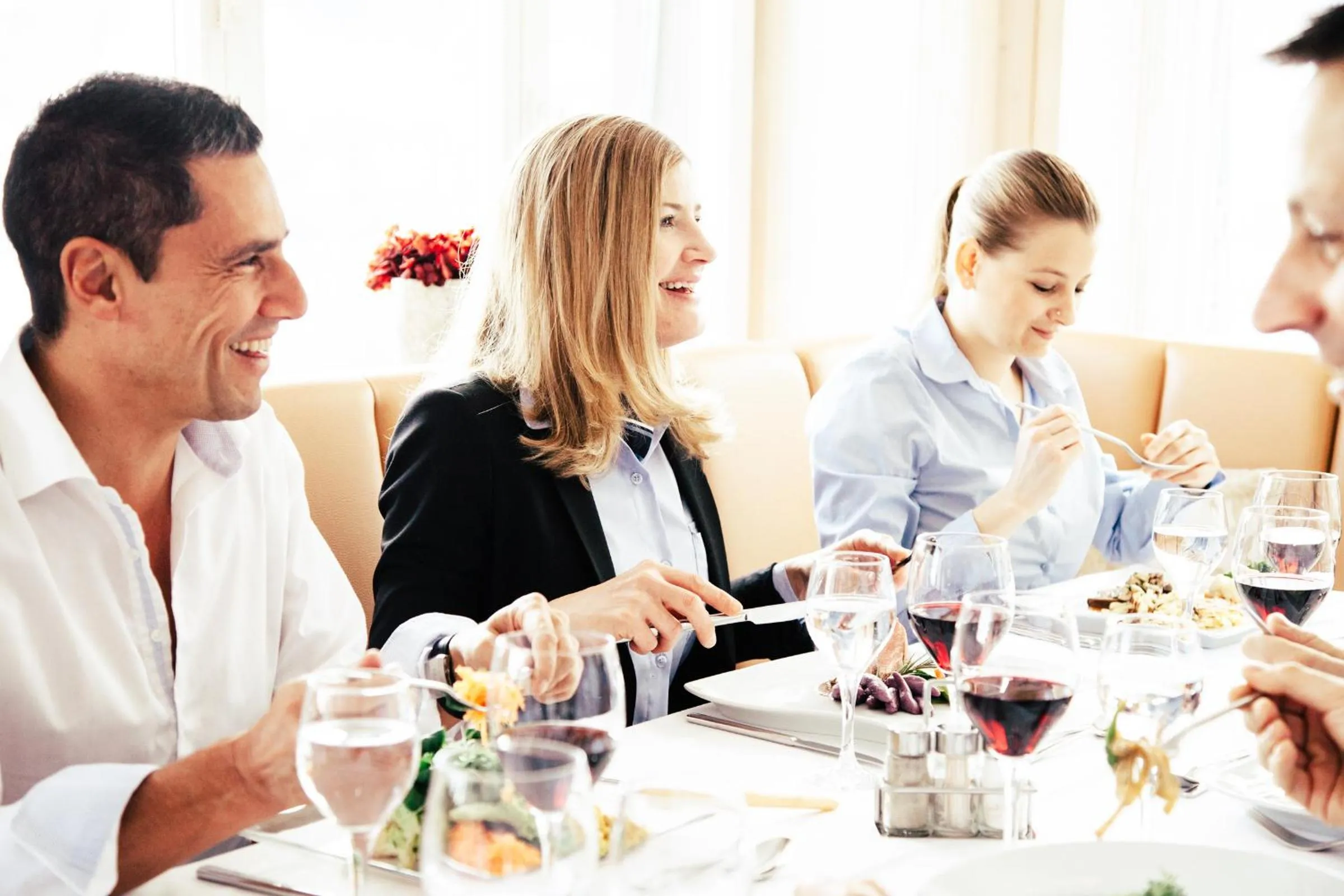 Restaurant/places to eat in Seminarhotel Lihn