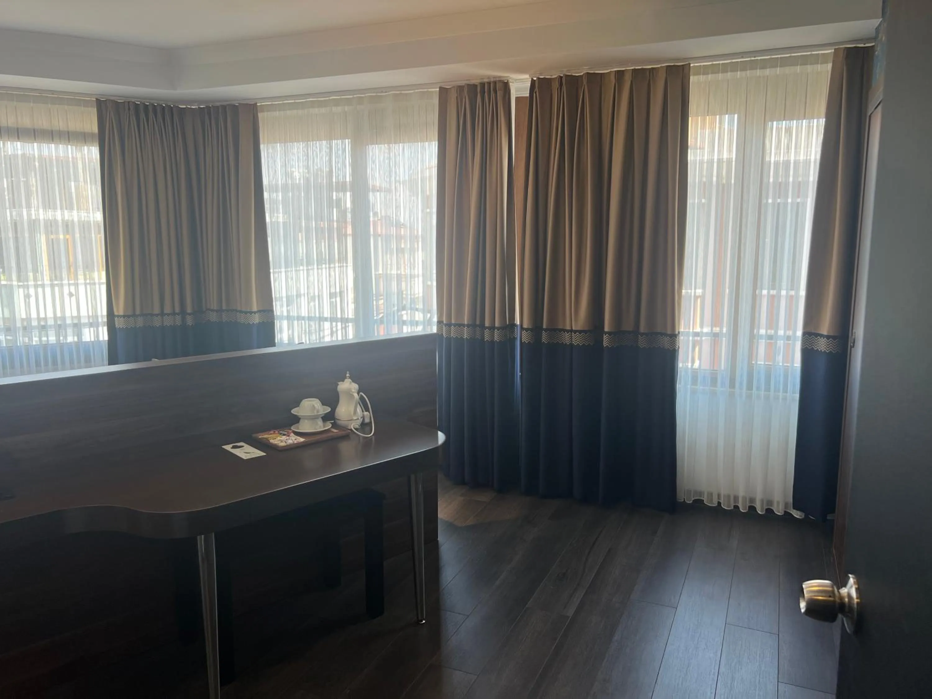 hair dresser in Seven Dreams Hotel