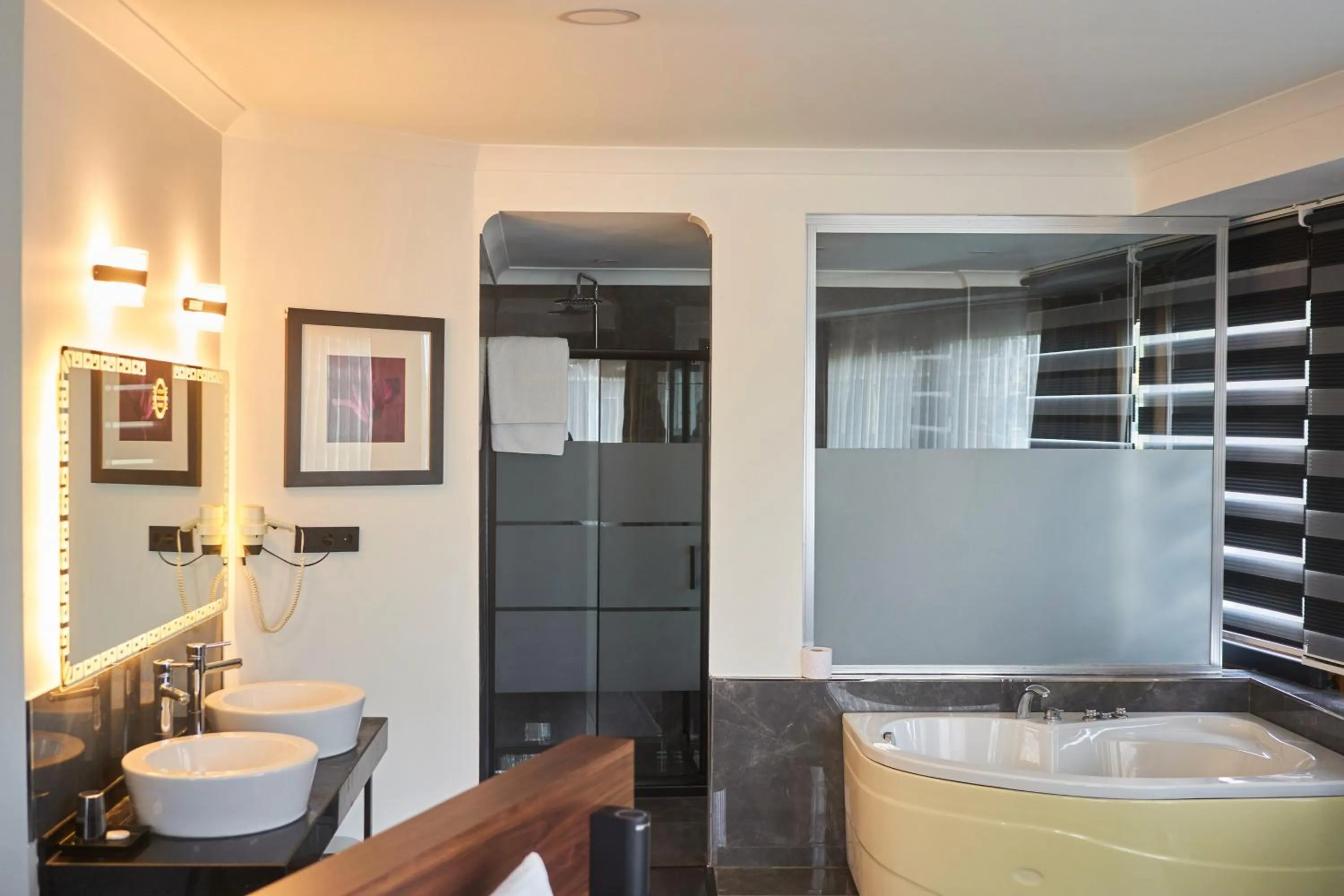 Bathroom in Seven Dreams Hotel