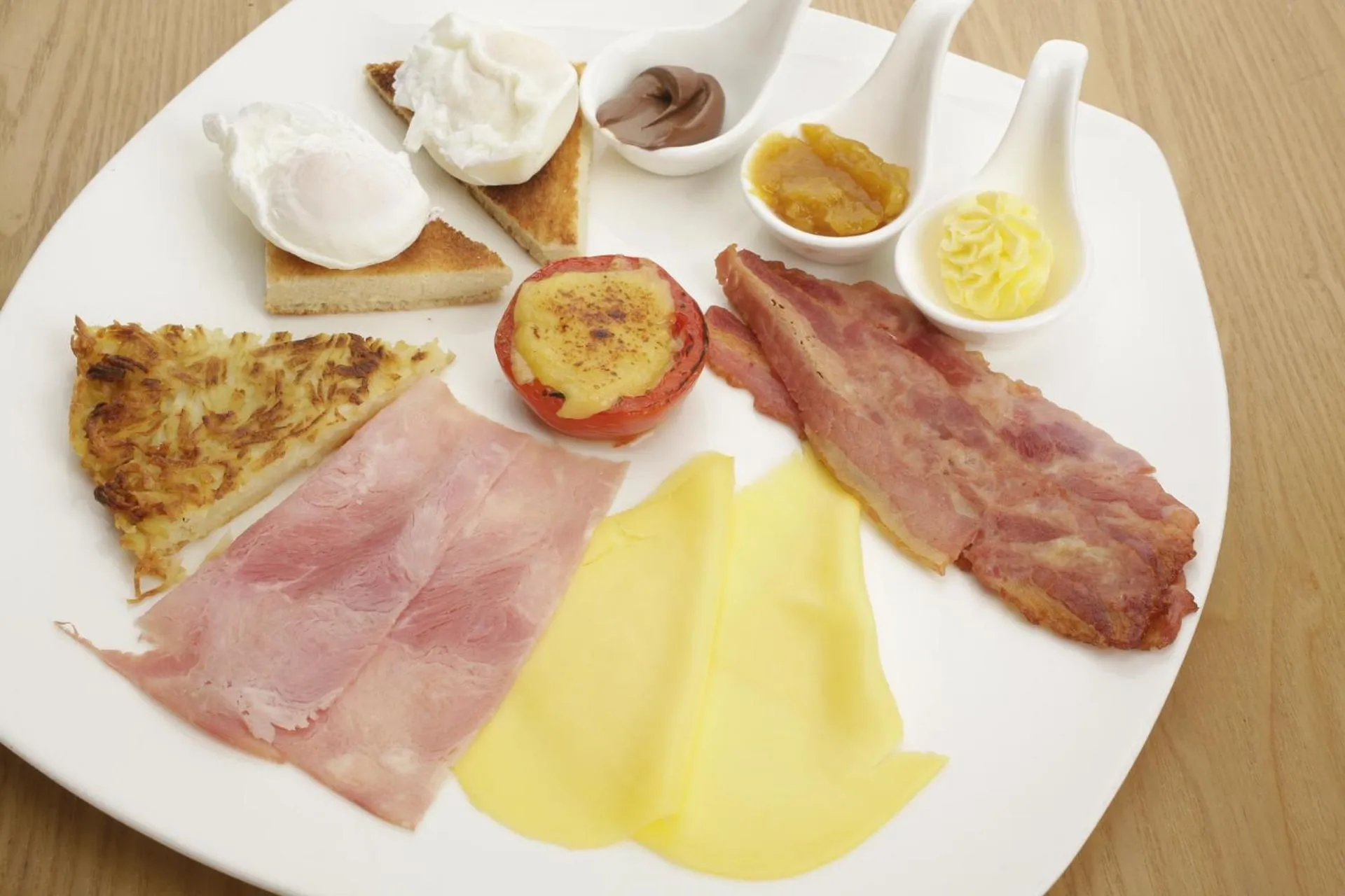 Food and drinks in The Bamboo Leaf Yangshuo