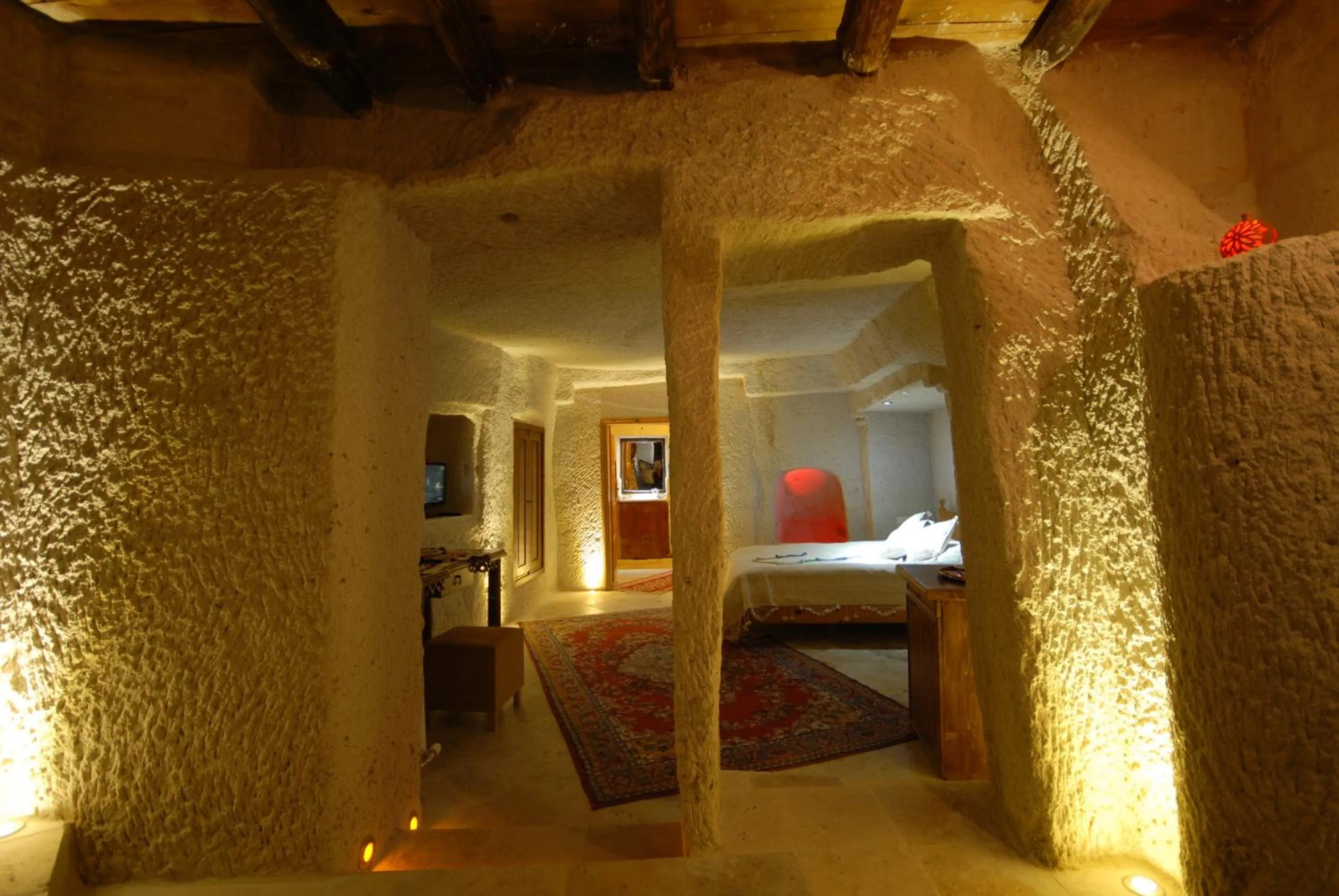 Photo of the whole room, Bed in Arif Cave Hotel