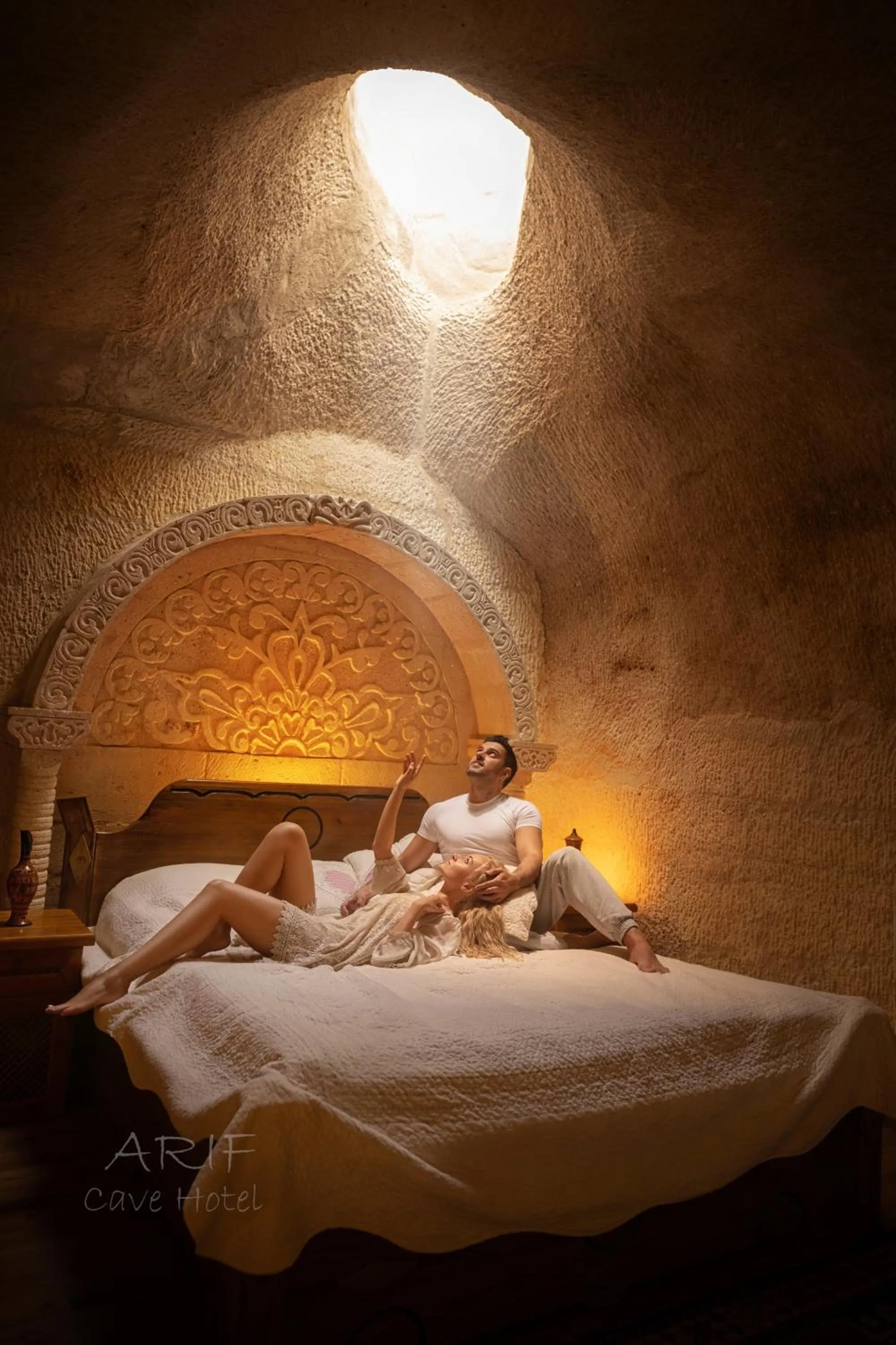 Photo of the whole room, Bed in Arif Cave Hotel