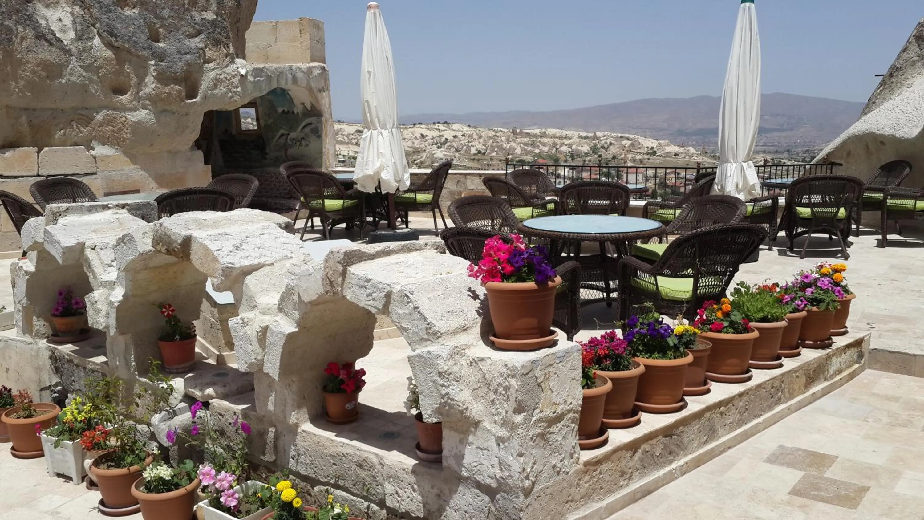 Balcony/Terrace in Arif Cave Hotel