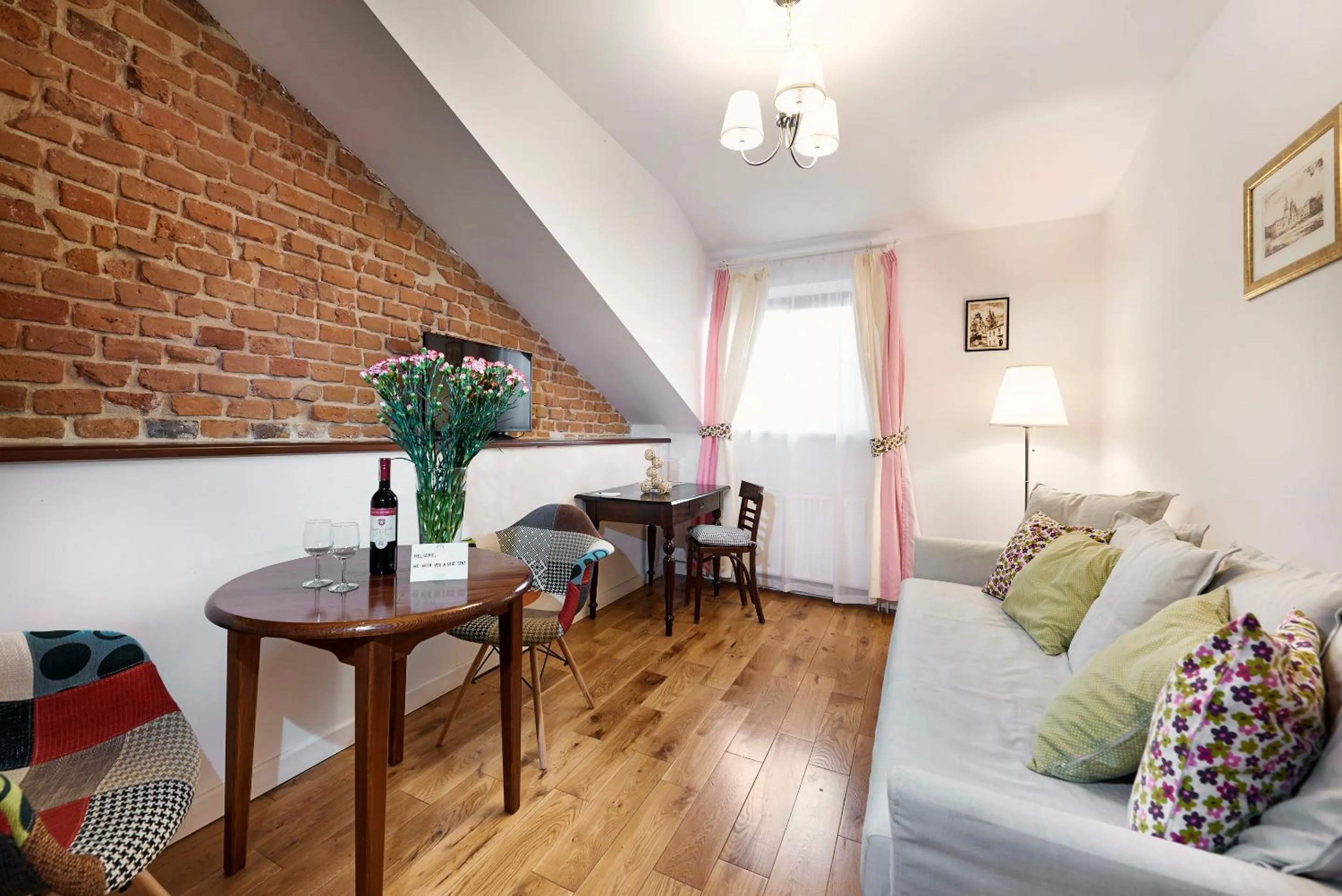 TV and multimedia in Gołębia 8 Residence