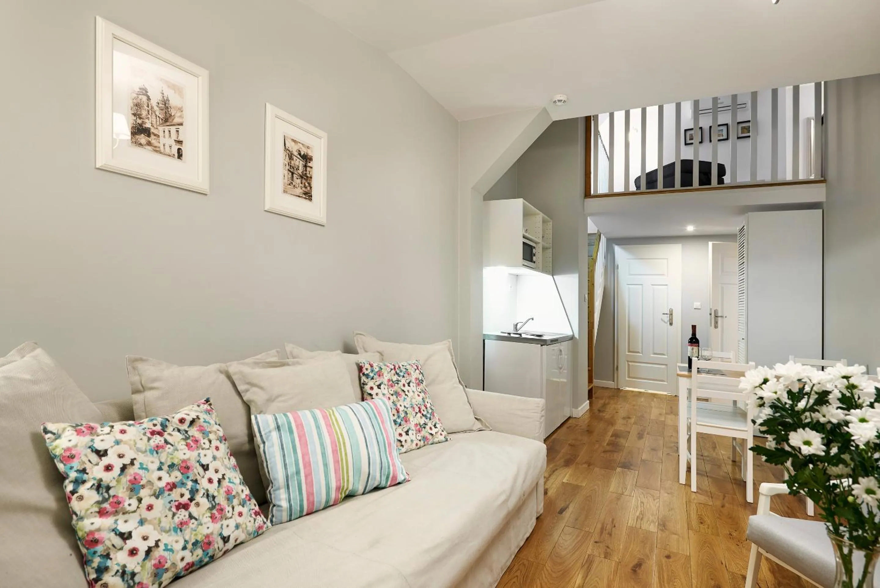 Kitchen or kitchenette in Gołębia 8 Residence