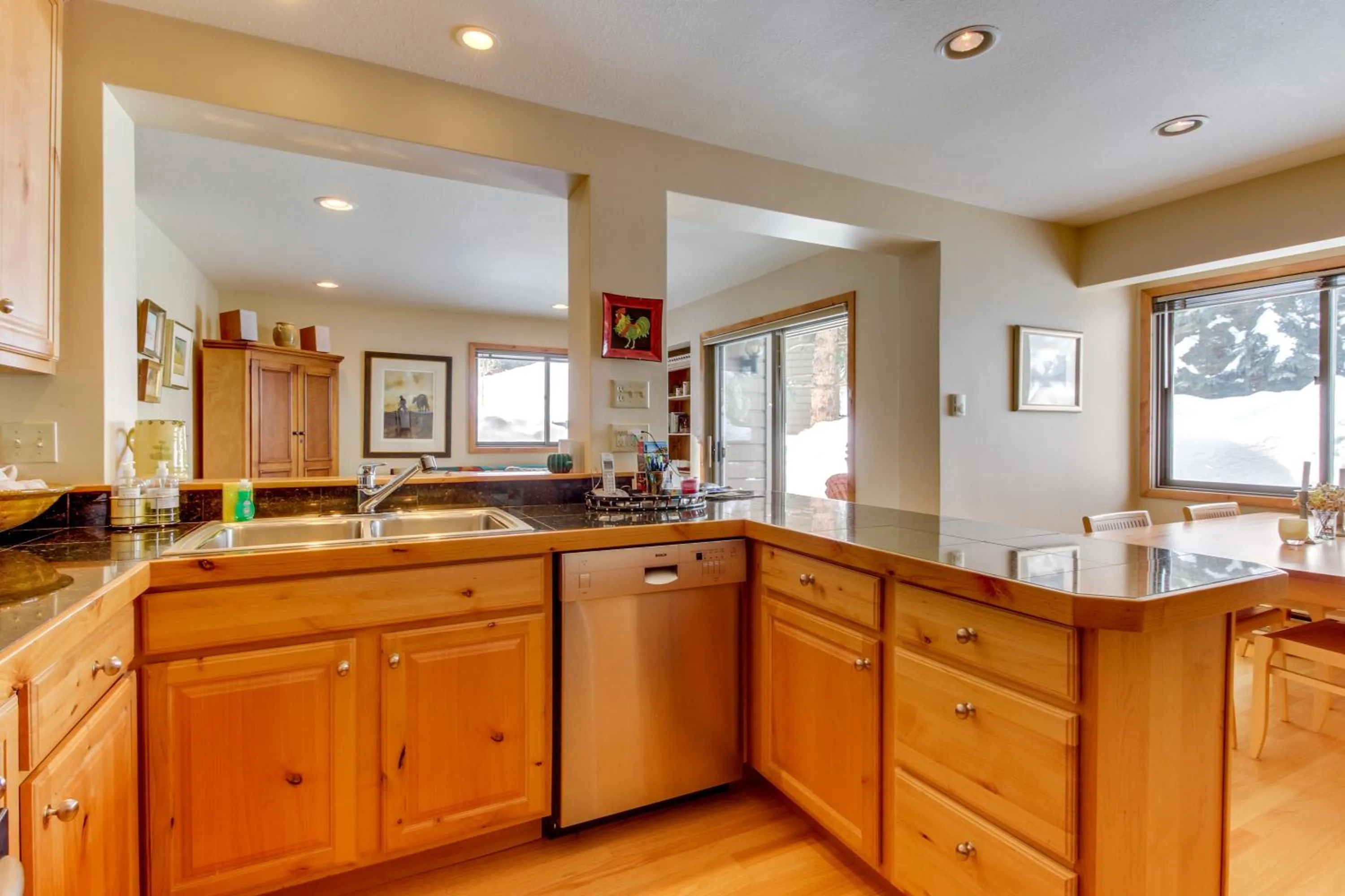 Bluff Mountain Charmer