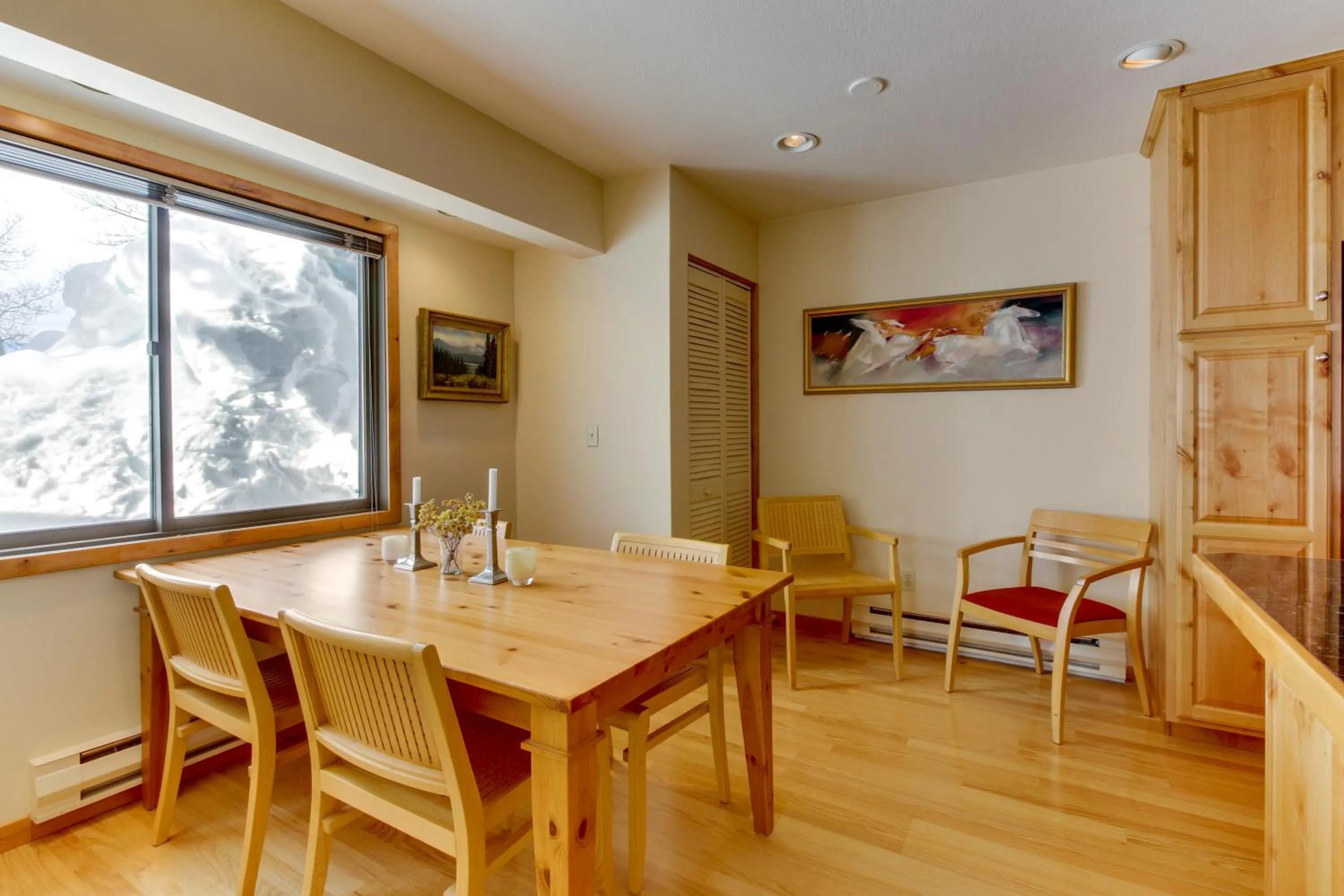 Bluff Mountain Charmer