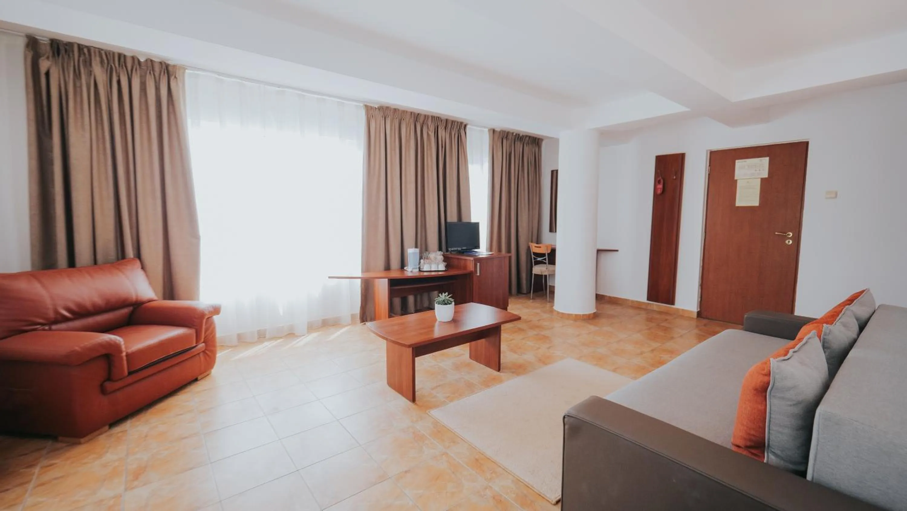 Complex Modern All Inclusive