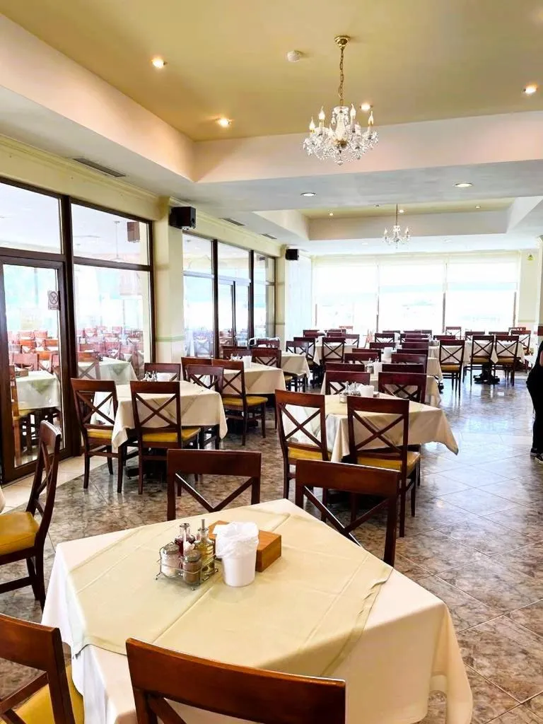 Complex Modern All Inclusive