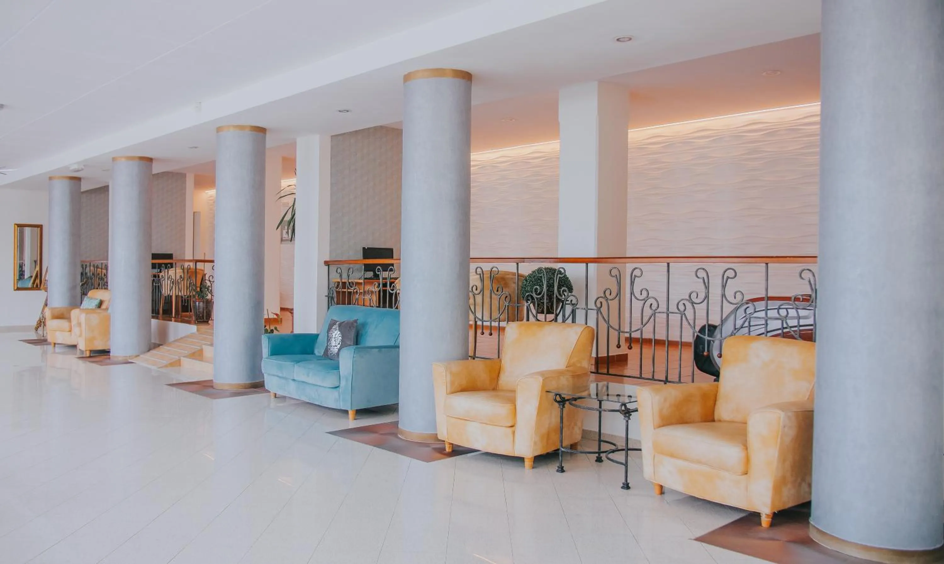 Complex Modern All Inclusive