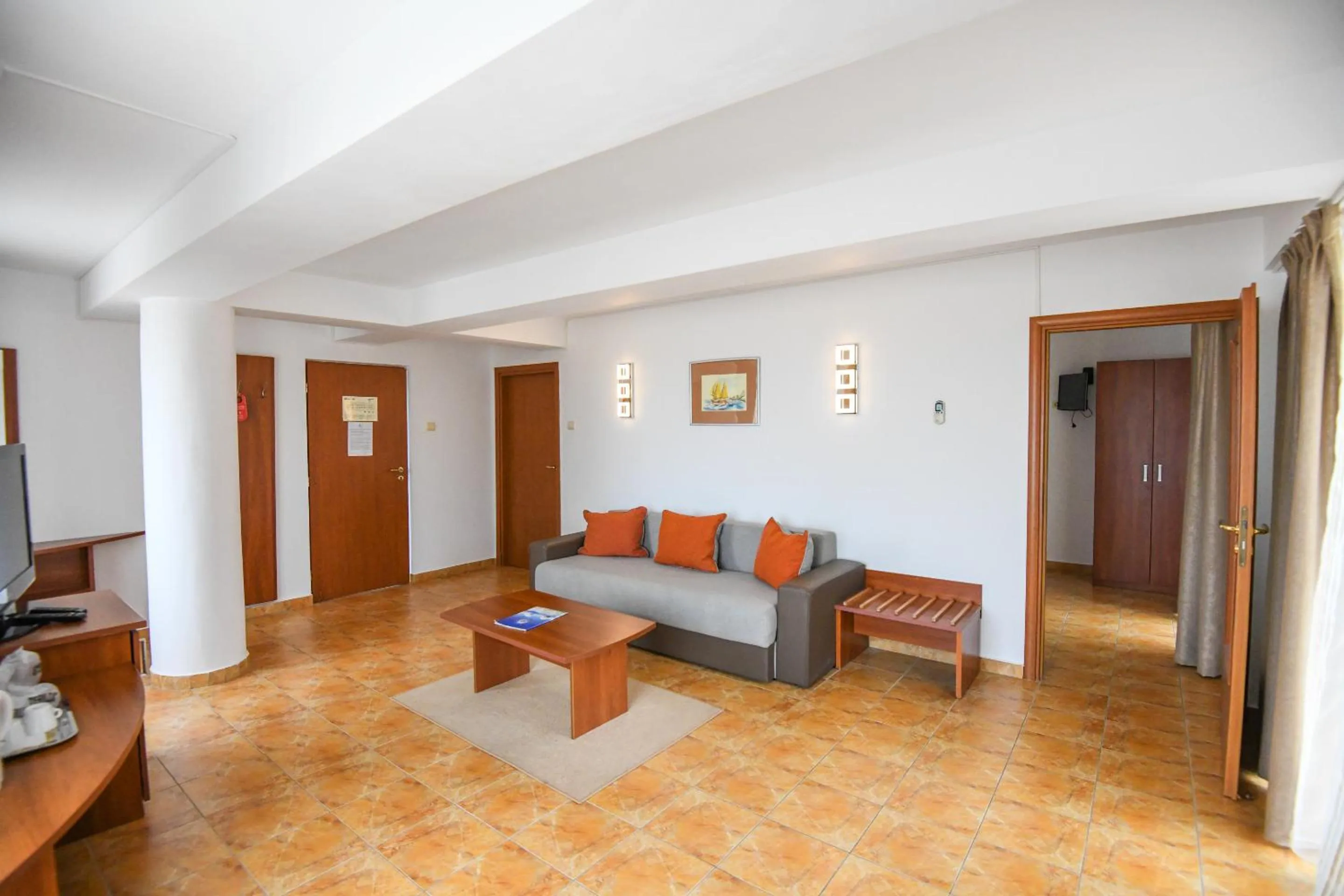 Complex Modern All Inclusive