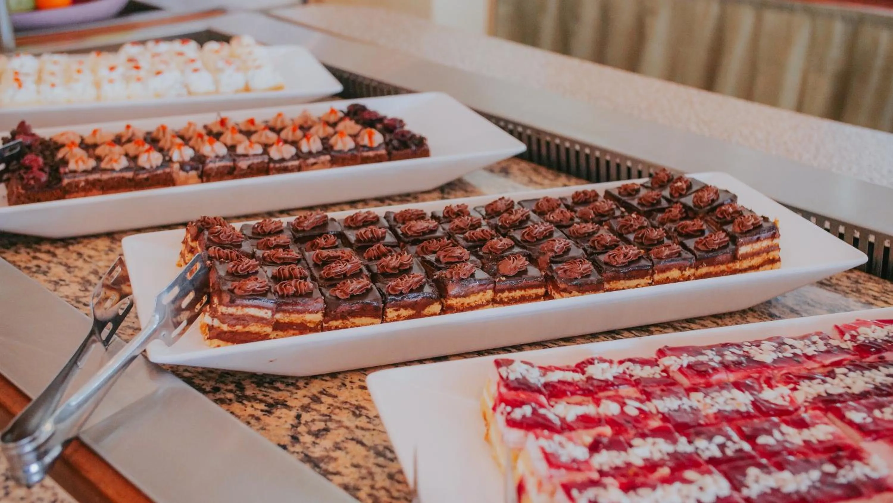 Complex Modern All Inclusive