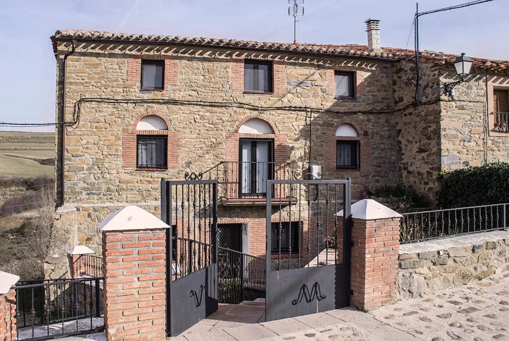 Facade/entrance in Hotel la Fundacion