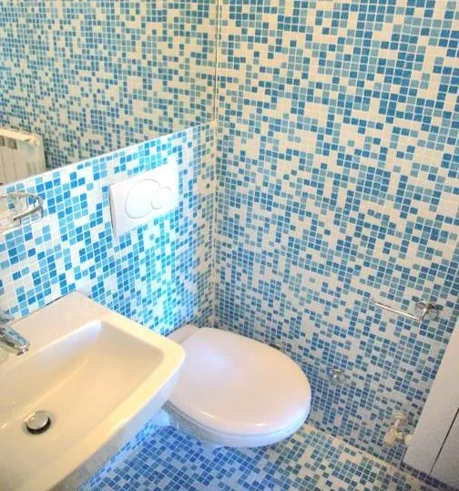 Hotel Annarita-mezza pensione plus- spiaggia inclusa