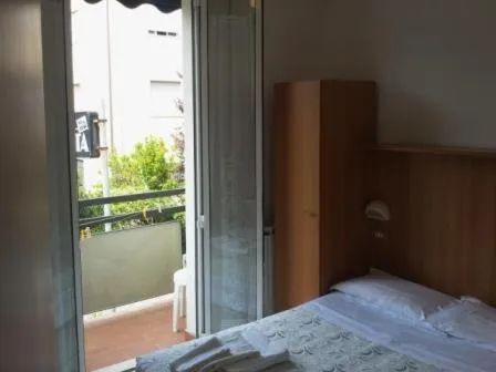 Hotel Annarita-mezza pensione plus- spiaggia inclusa