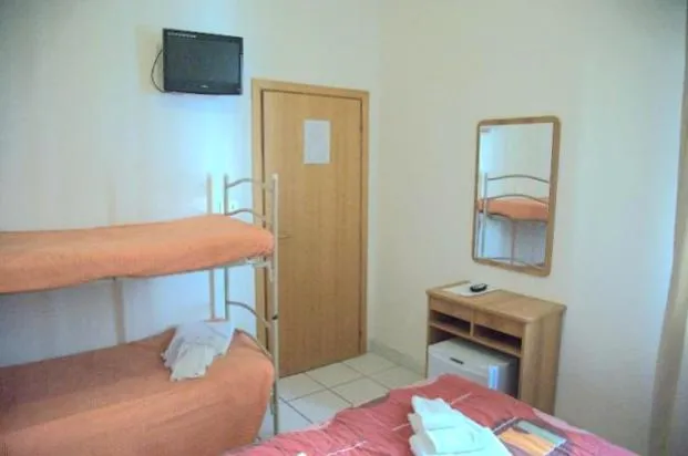 Hotel Annarita-mezza pensione plus- spiaggia inclusa