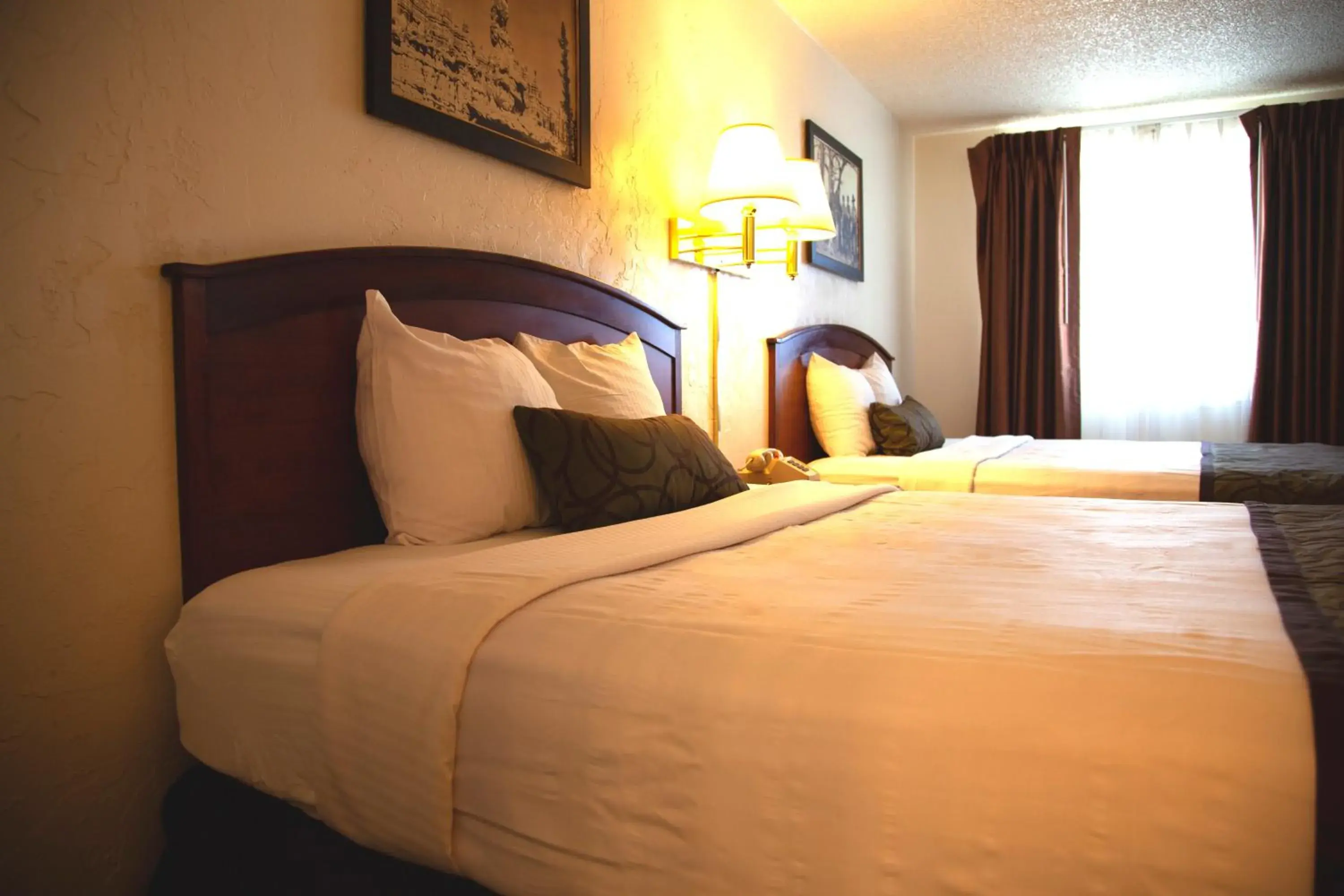 Bed in Bryce View Lodge Part of the Ruby's Inn Resort Bed in Bryce View Lodge Part of the Ruby's Inn Resort