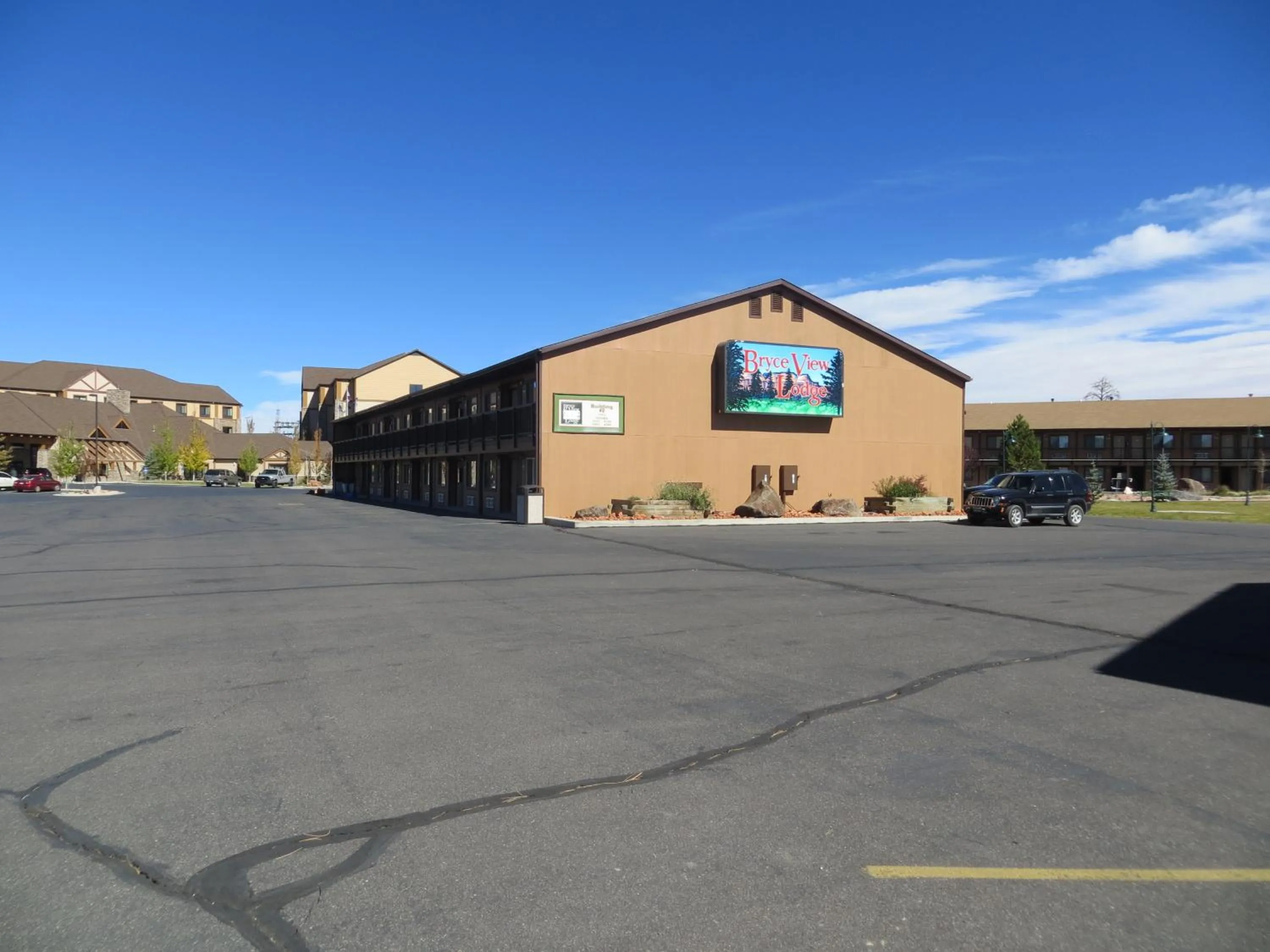 Facade/entrance in Bryce View Lodge Part of the Ruby's Inn Resort