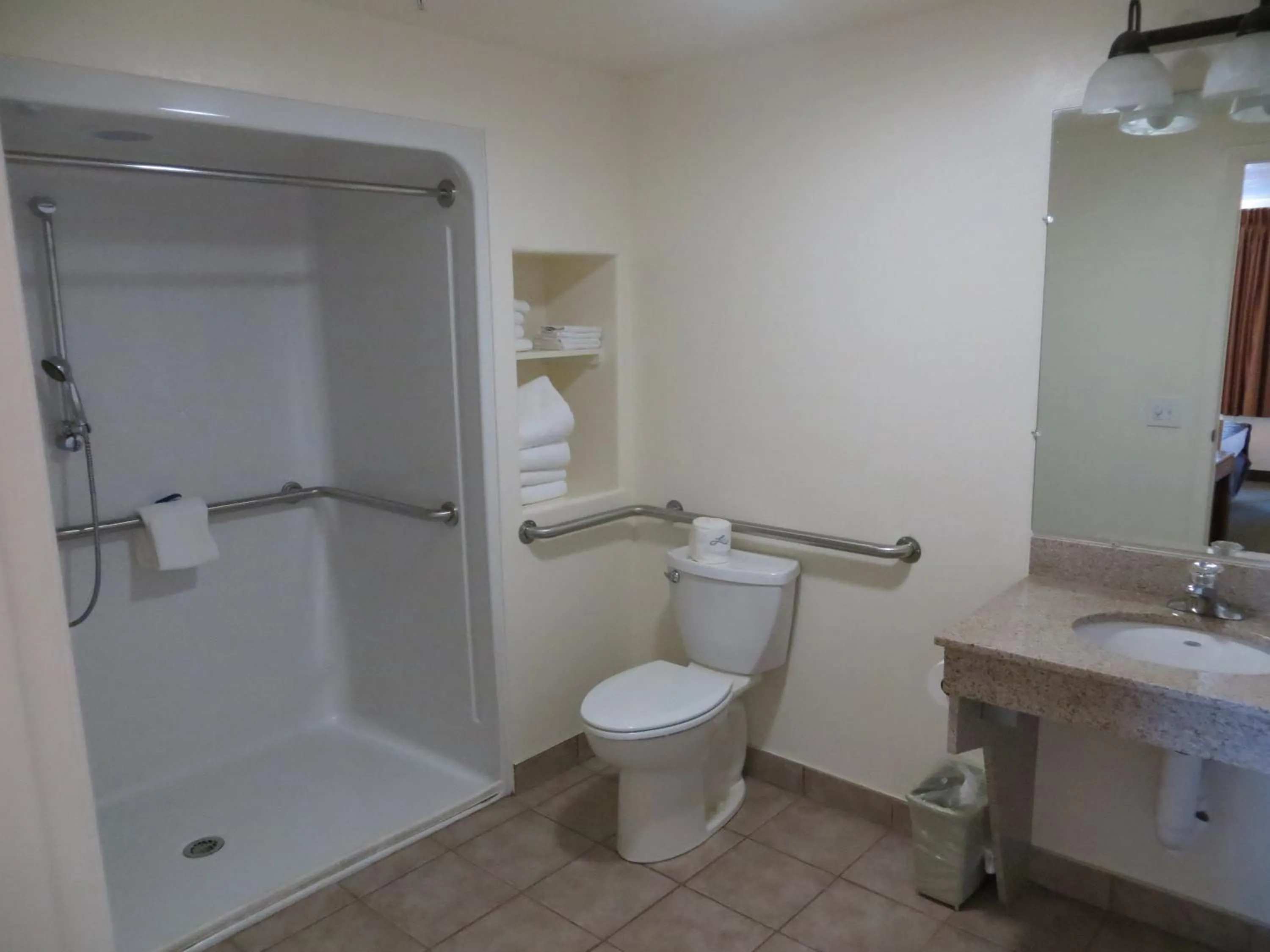 Bathroom in Bryce View Lodge Part of the Ruby's Inn Resort