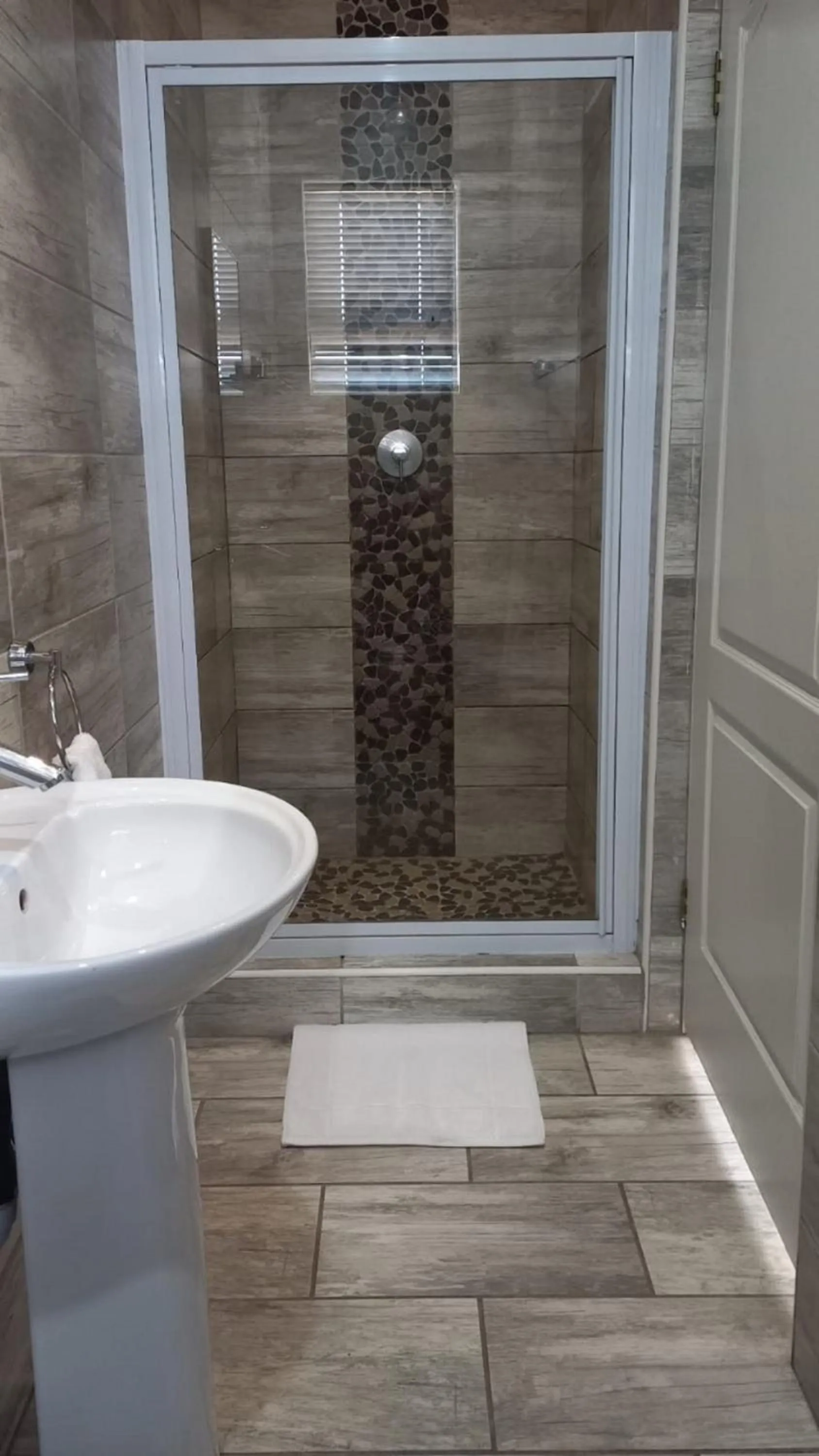 Shower in Midrand Conference Centre