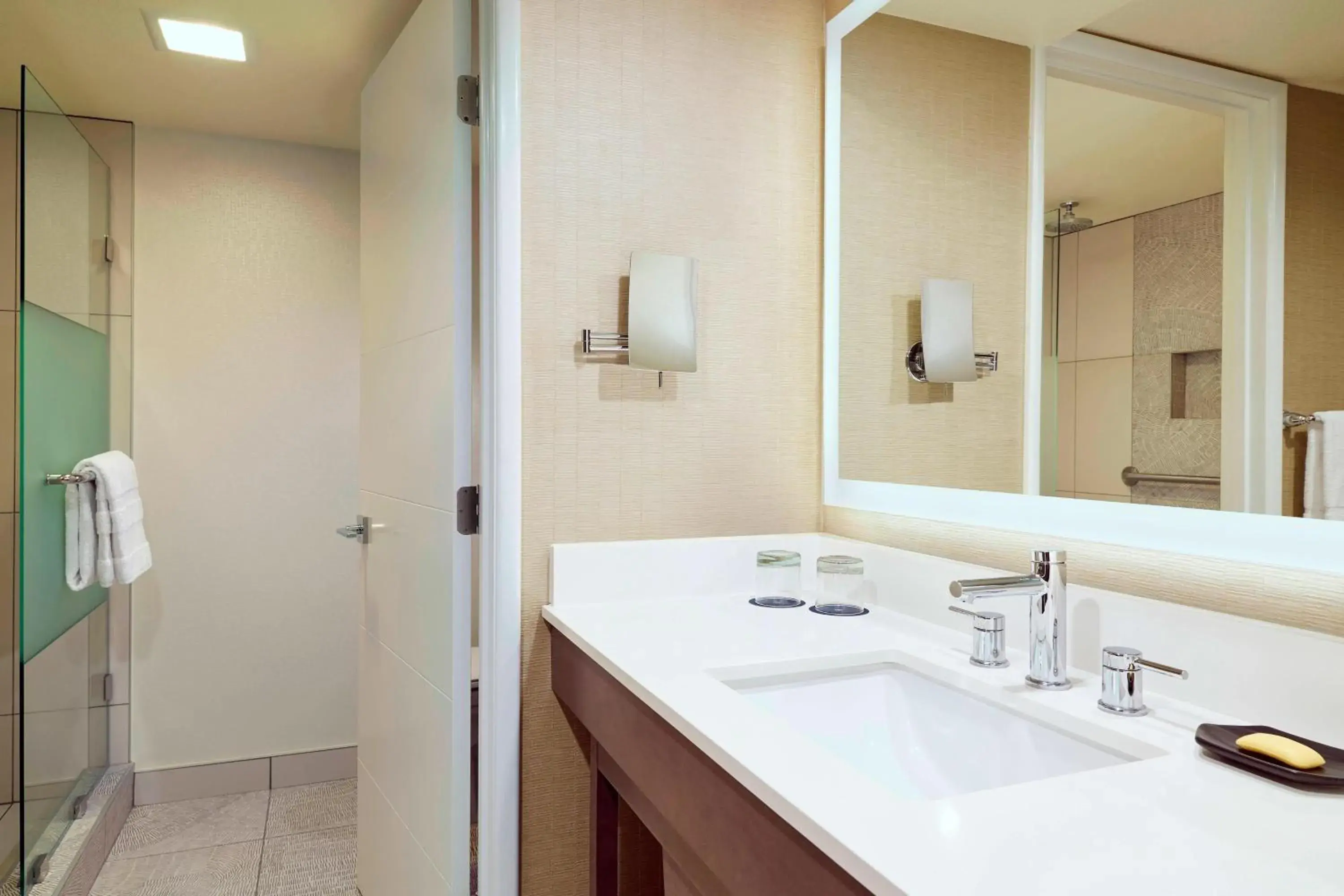 Concierge level, Guest room, 2 Double in Sheraton Tucson Hotel & Suites Concierge level, Guest room, 2 Double in Sheraton Tucson Hotel & Suites