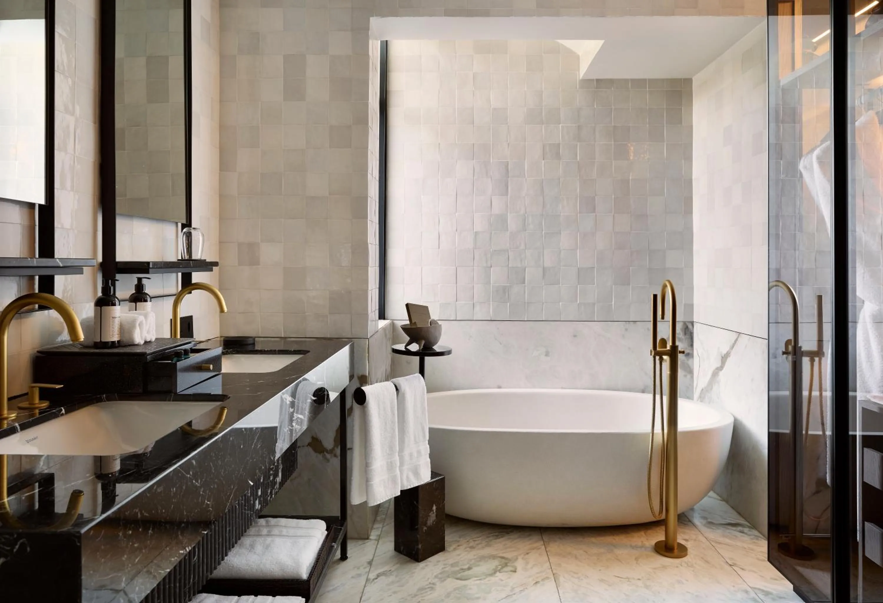 Bathroom in Park Hyatt Johannesburg