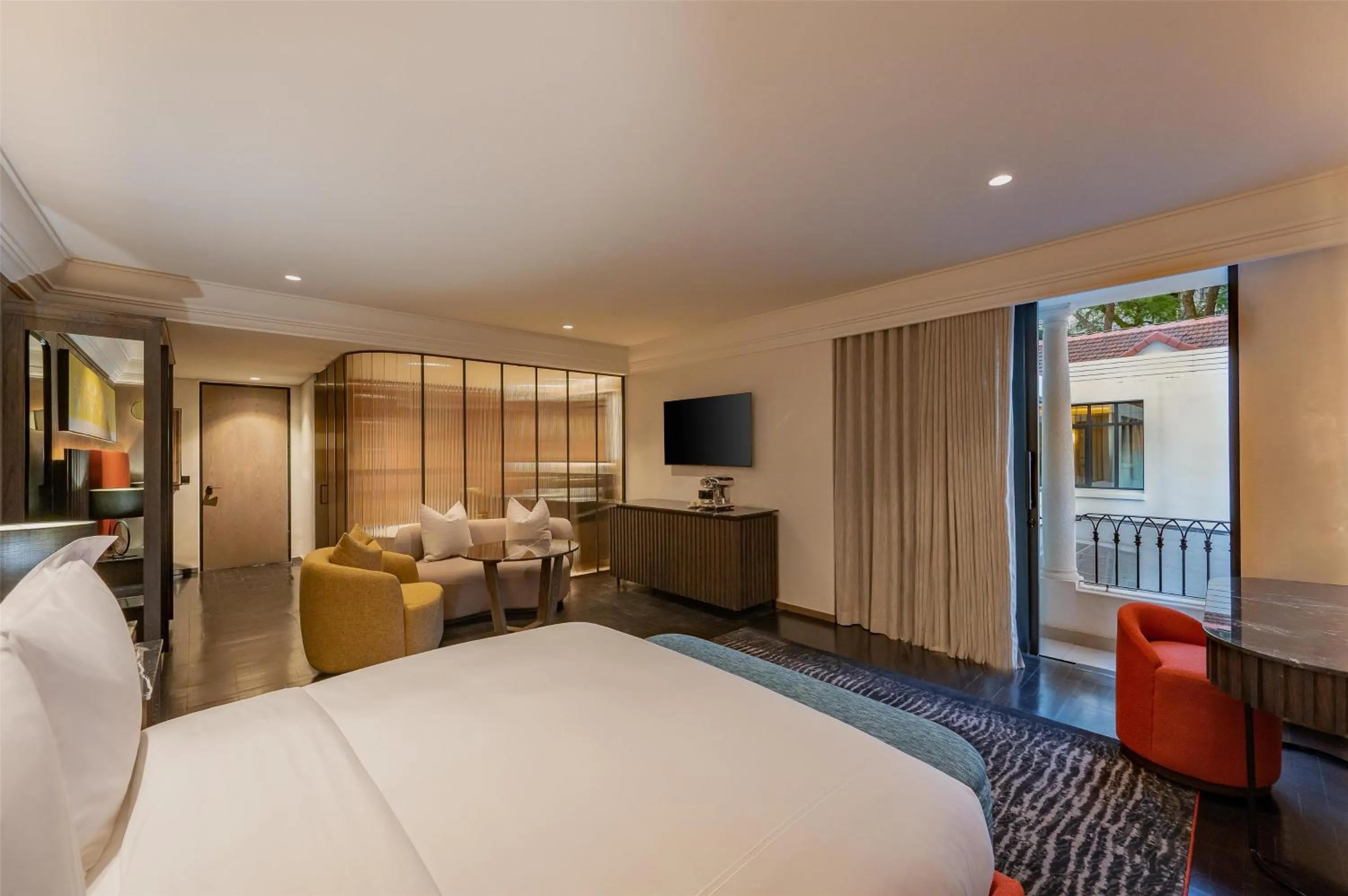 Photo of the whole room, Bed in Park Hyatt Johannesburg