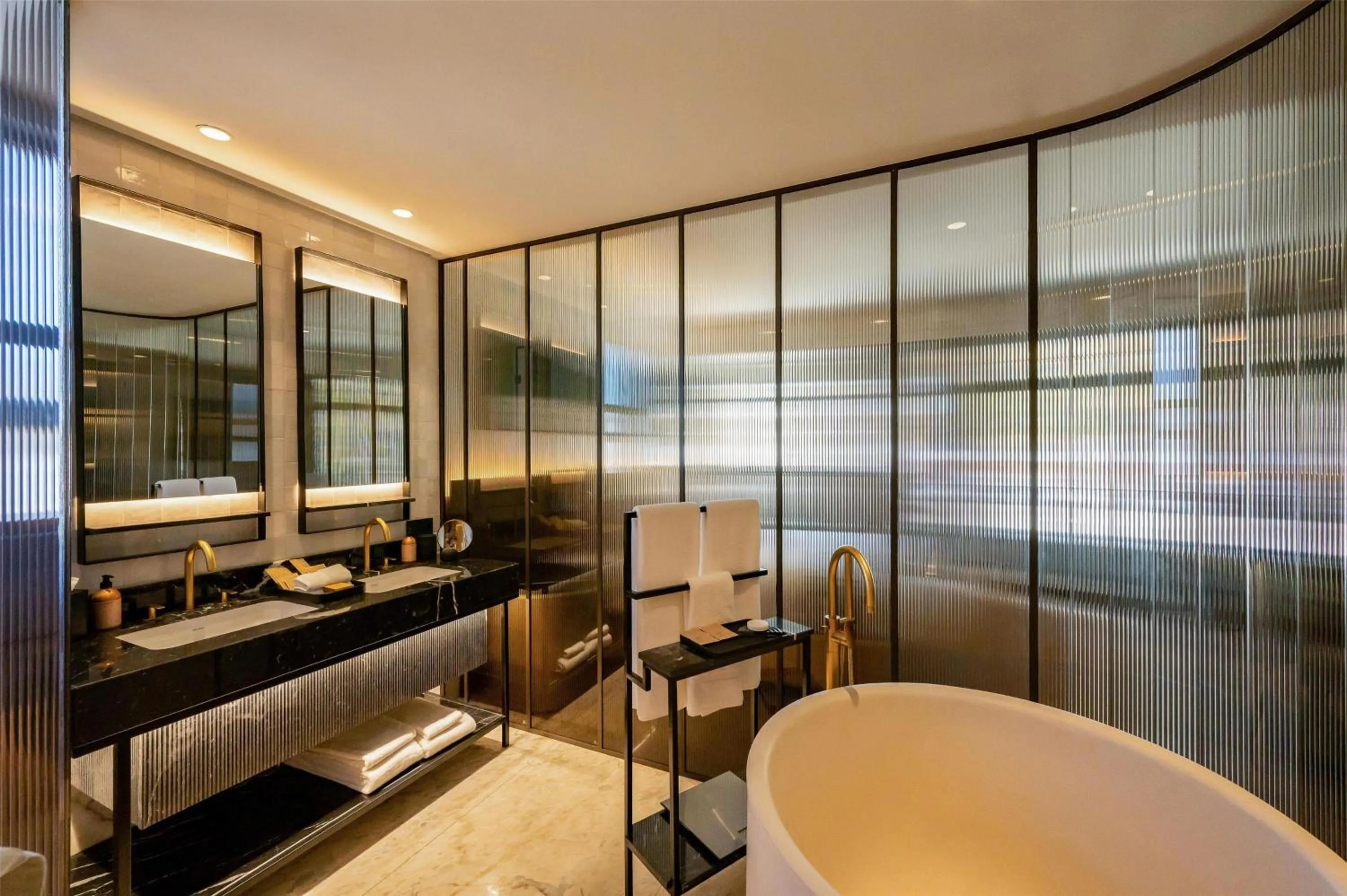 Bathroom in Park Hyatt Johannesburg