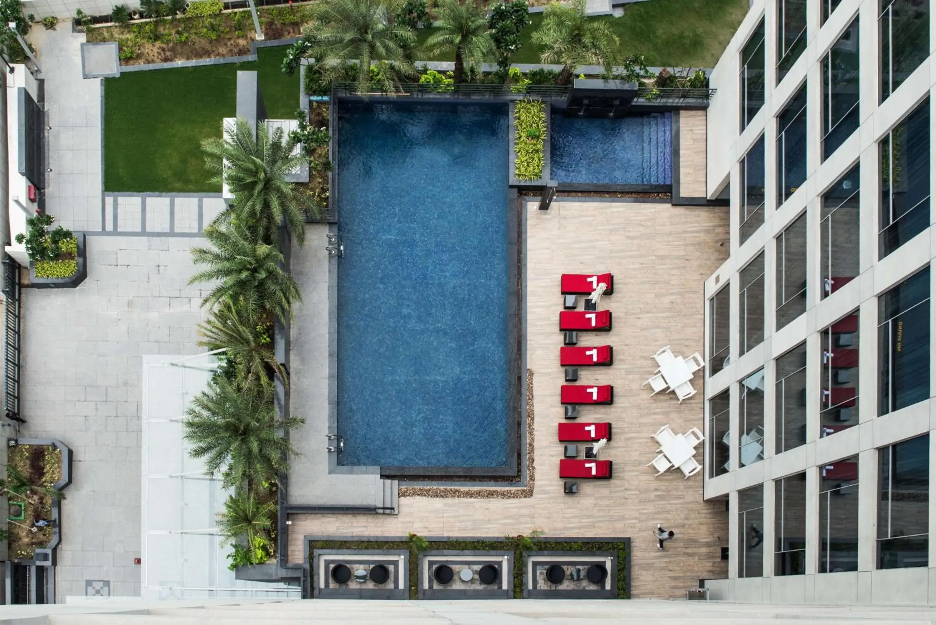 Swimming pool in Hyatt Regency Lucknow Gomti Nagar Swimming pool in Hyatt Regency Lucknow Gomti Nagar
