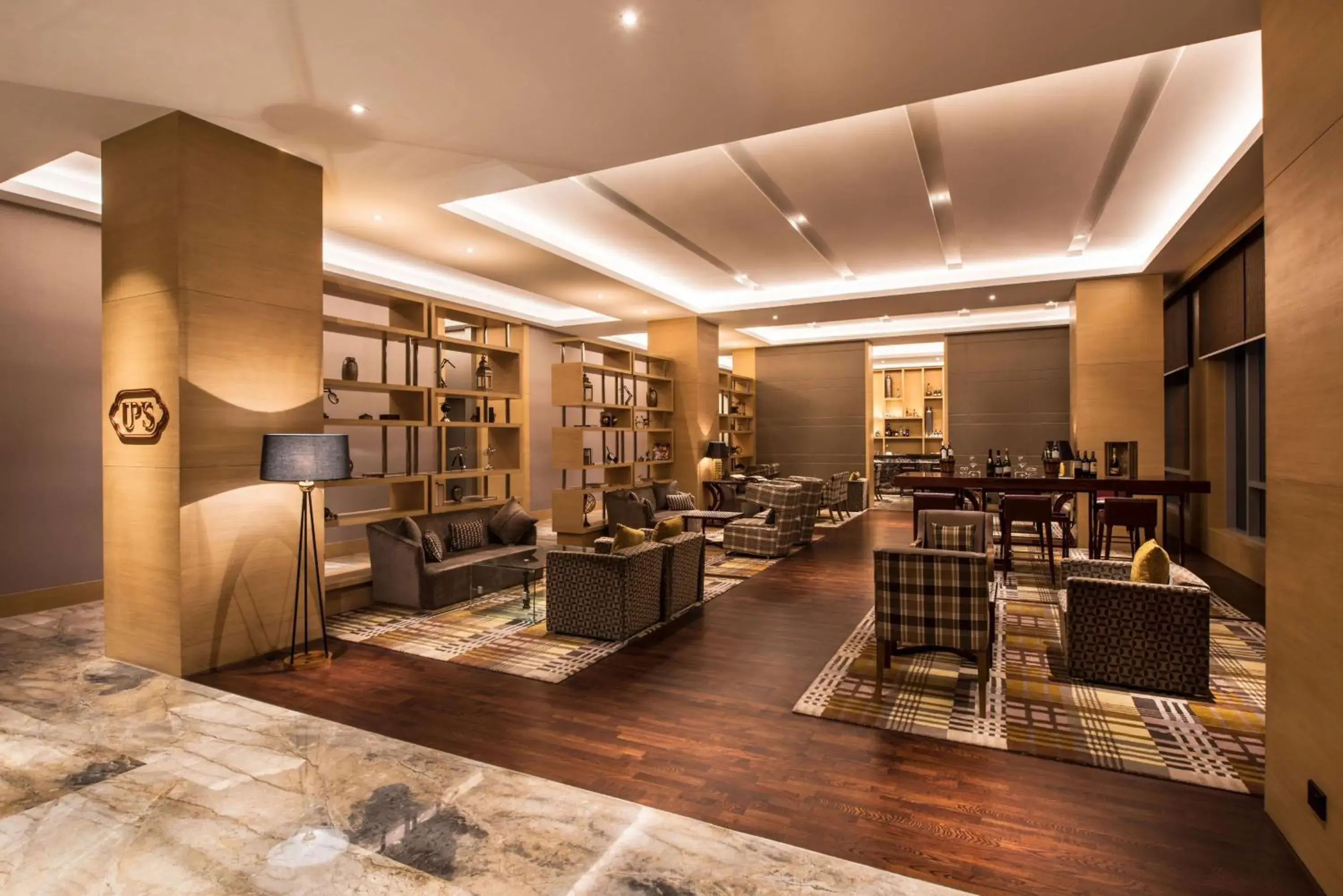 Lounge or bar in Hyatt Regency Lucknow Gomti Nagar Lounge or bar in Hyatt Regency Lucknow Gomti Nagar