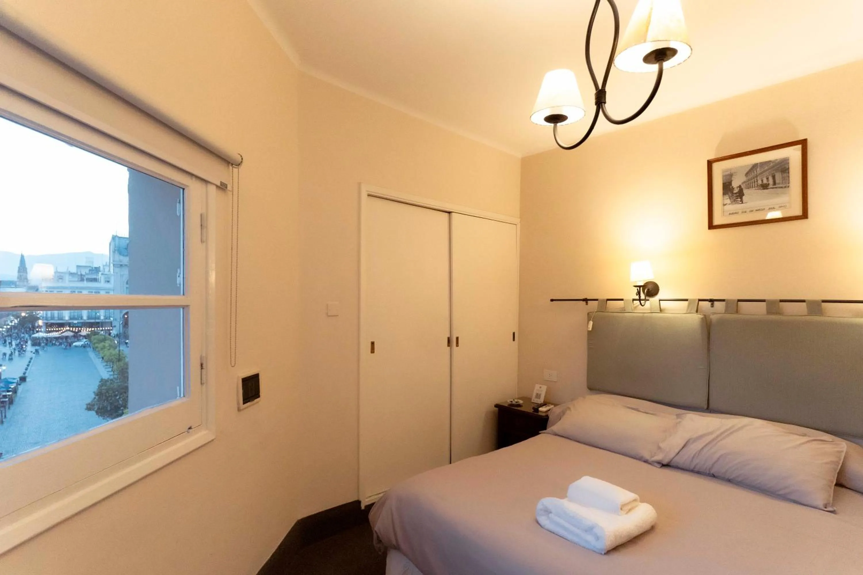 Bed in Hotel Colonial Salta