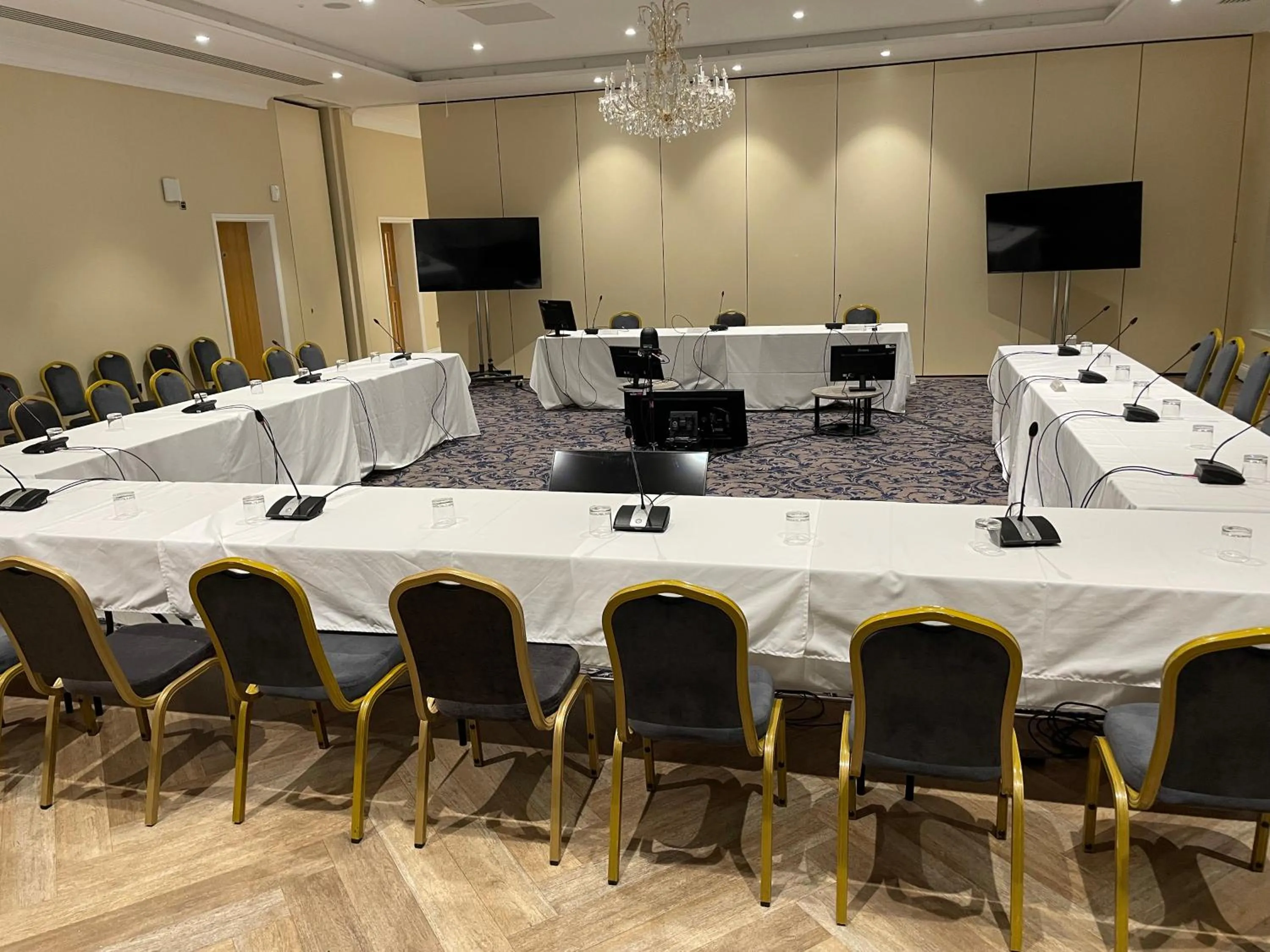 Meeting/conference room in Stallingborough Grange Hotel