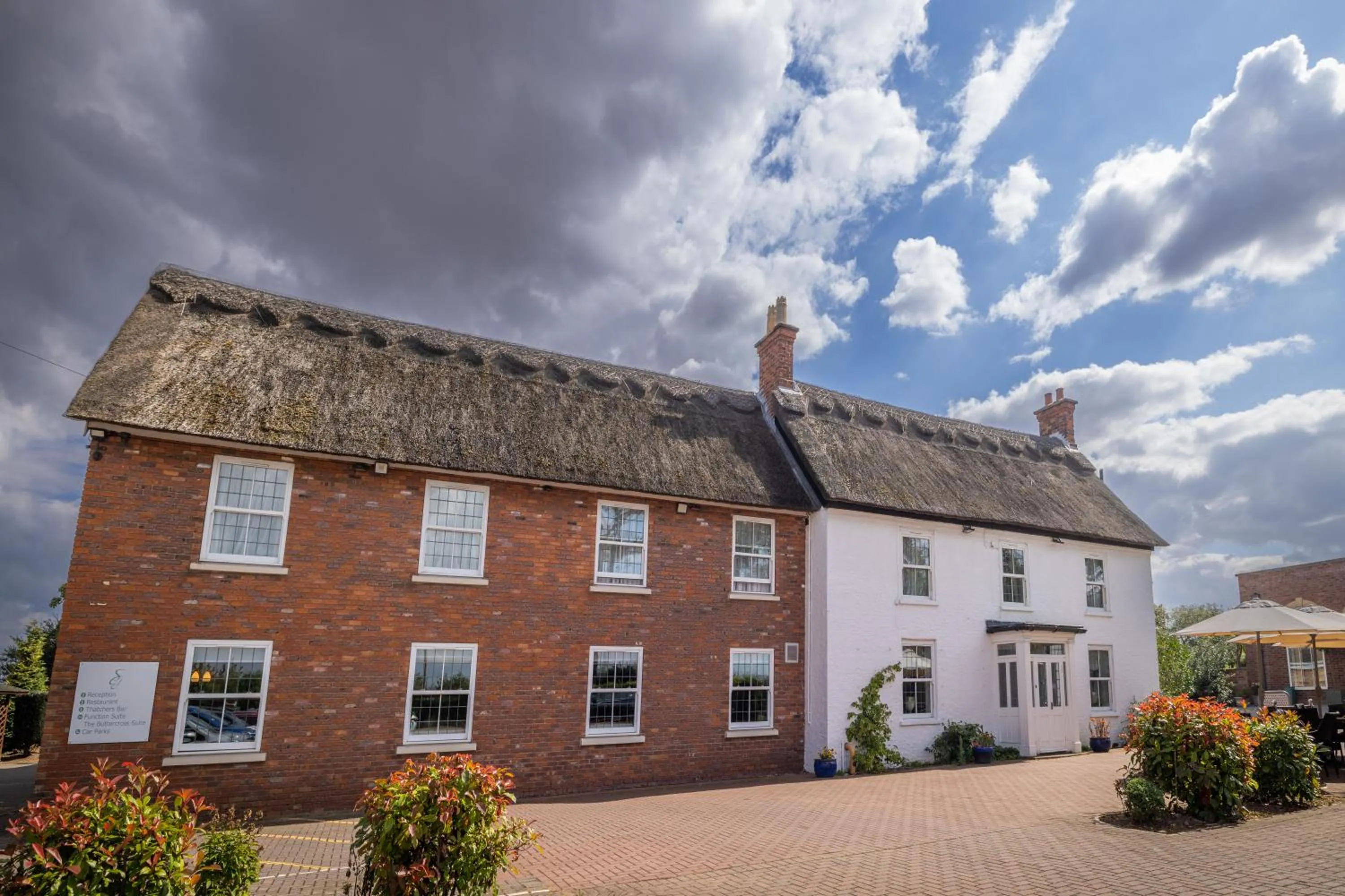 Property building in Stallingborough Grange Hotel