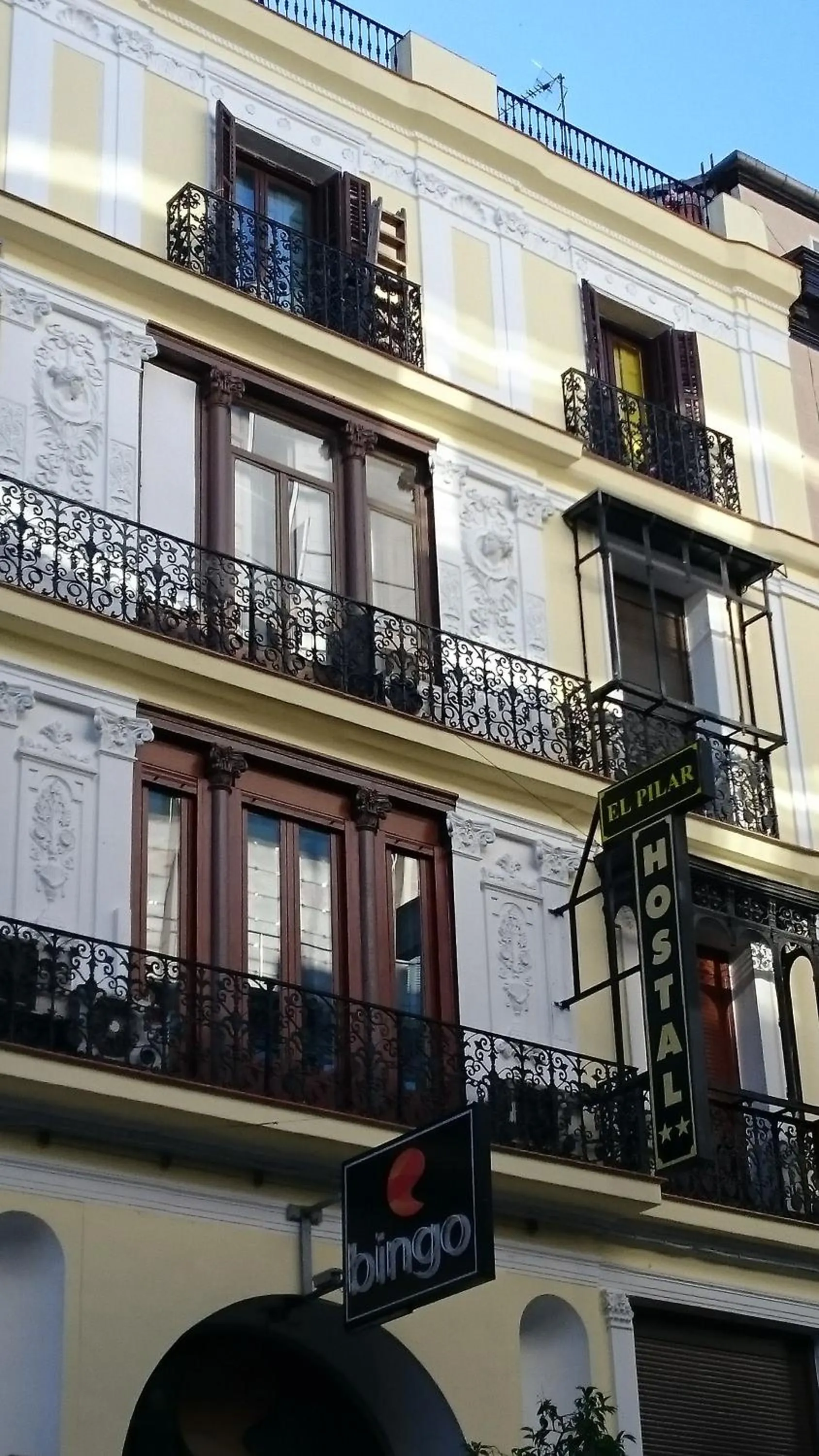 Facade/entrance in Hostal El Pilar
