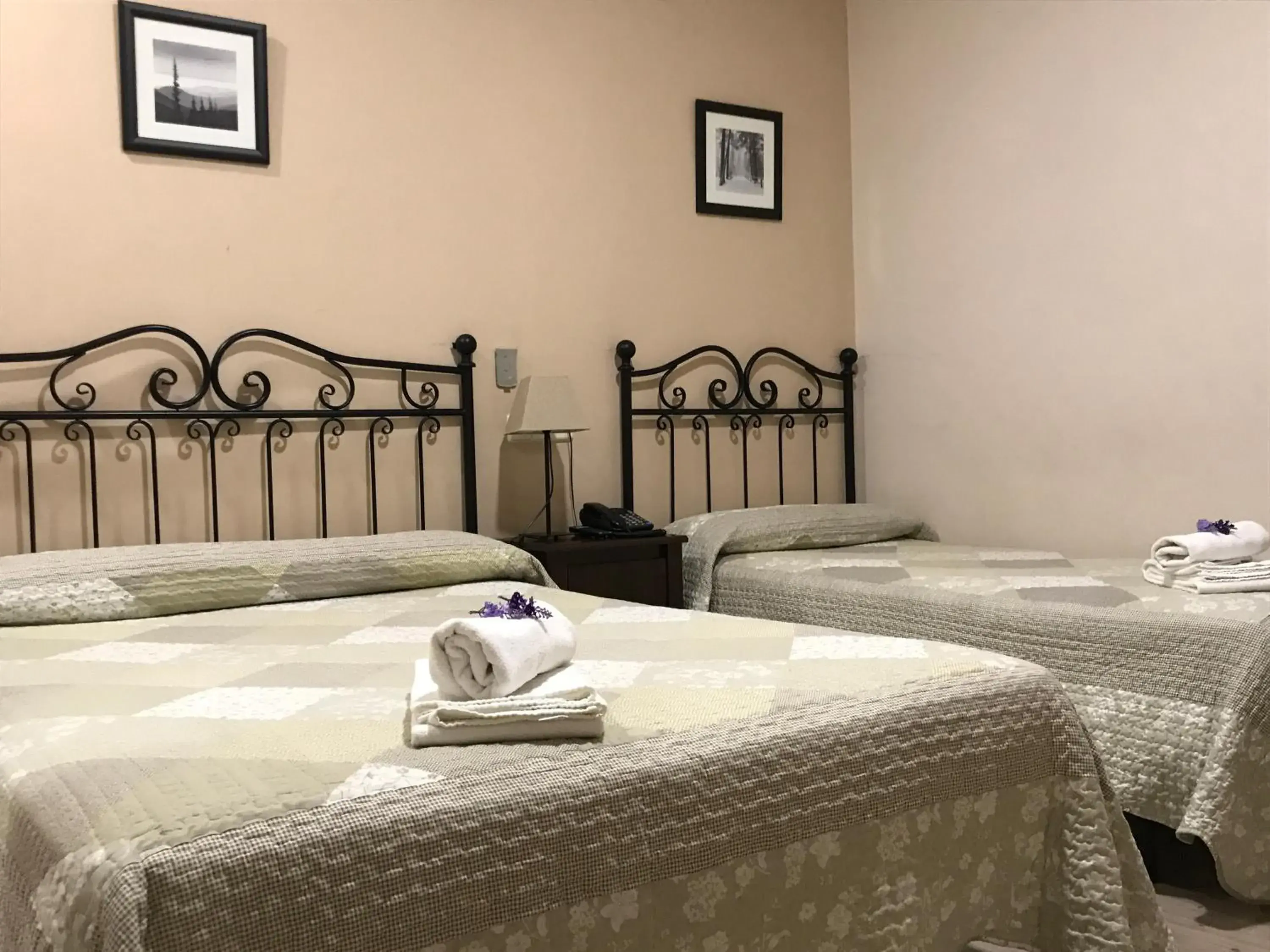 Bedroom, Bed in Hostal El Pilar Bedroom, Bed in Hostal El Pilar