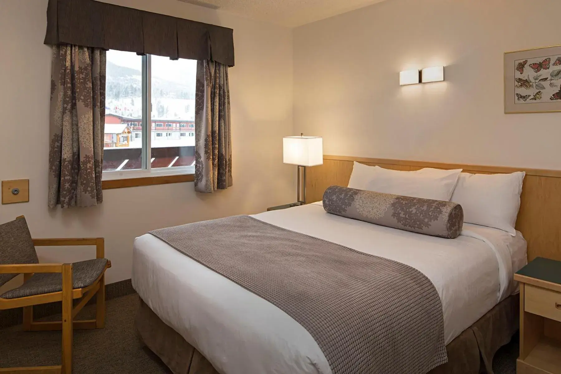 Loft Suite Three Queen in Rocky Mountain Ski Lodge Loft Suite Three Queen in Rocky Mountain Ski Lodge