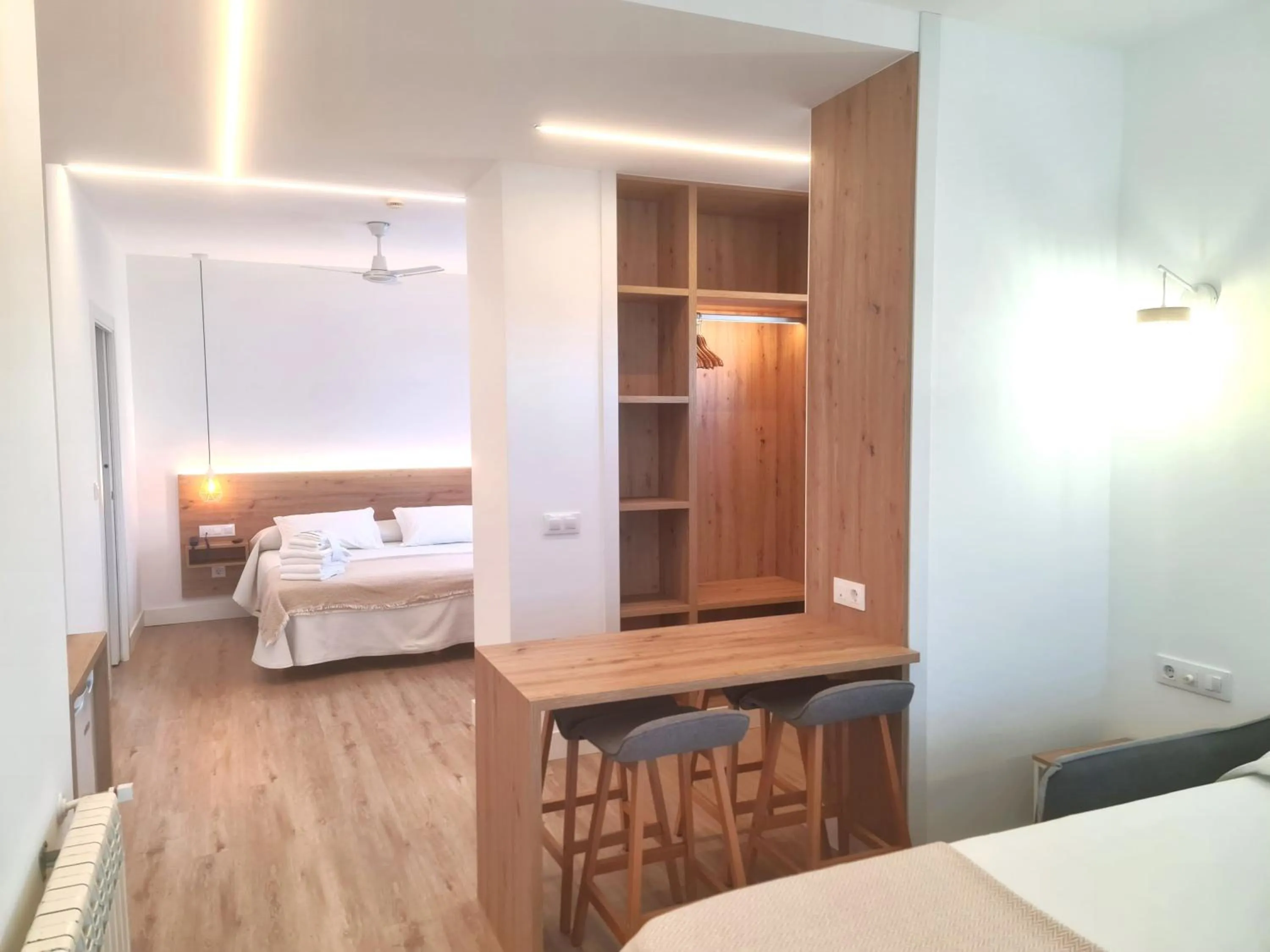 Photo of the whole room in Hotel Mar Azul