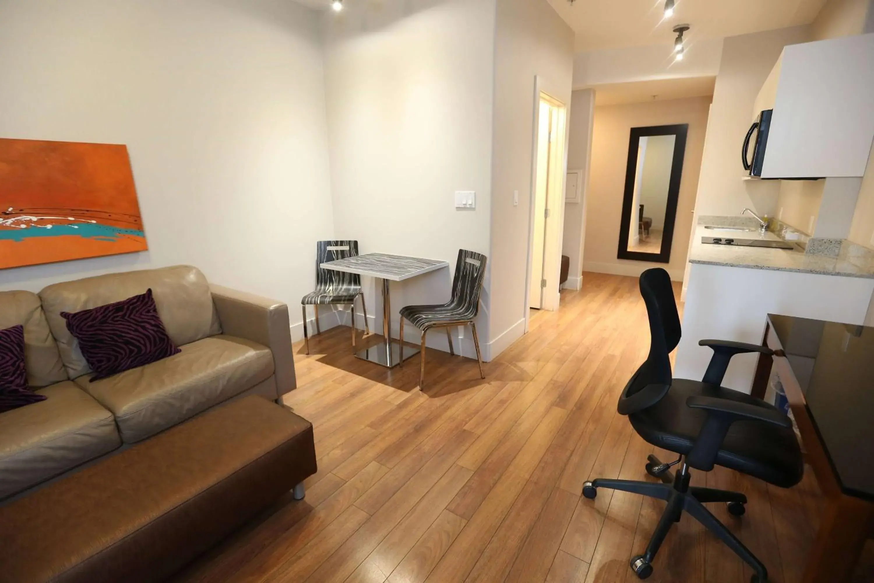 Photo of the whole room in Baymont by Wyndham Fort McMurray Photo of the whole room in Baymont by Wyndham Fort McMurray