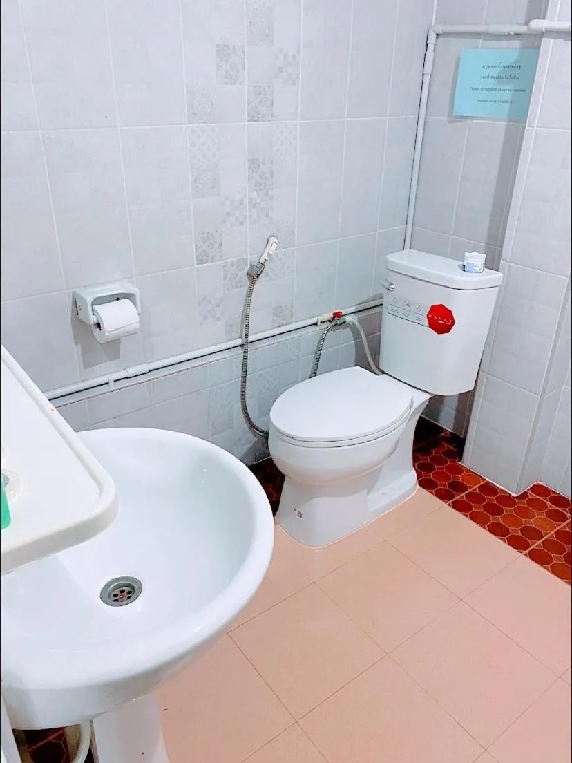 Rubtawan Sichang Resort