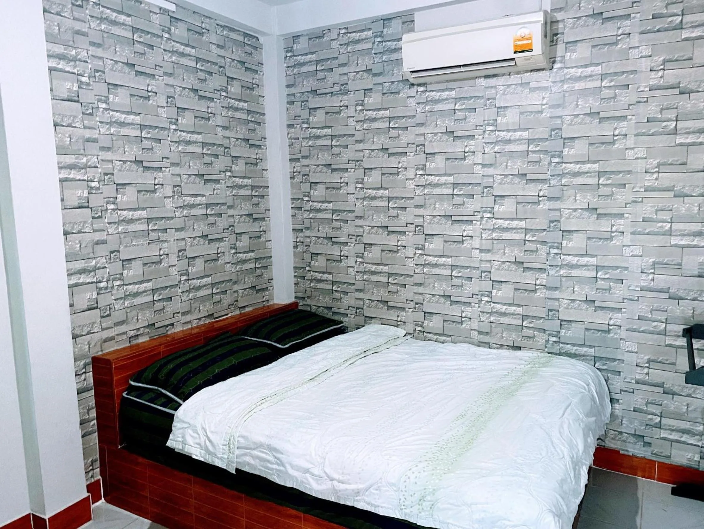 Bed in Rubtawan Sichang Resort